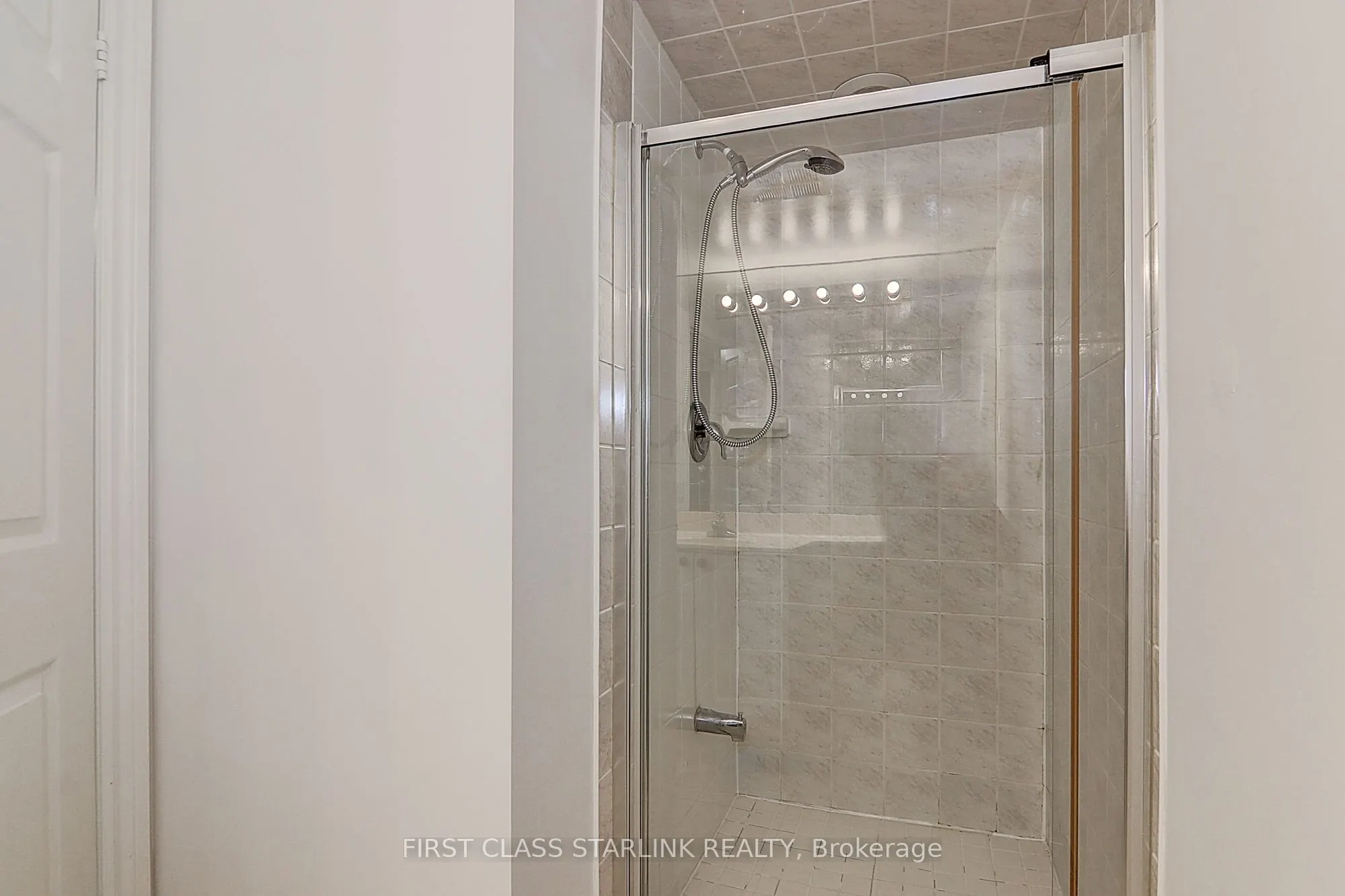 388 Bloor Street E, #302
