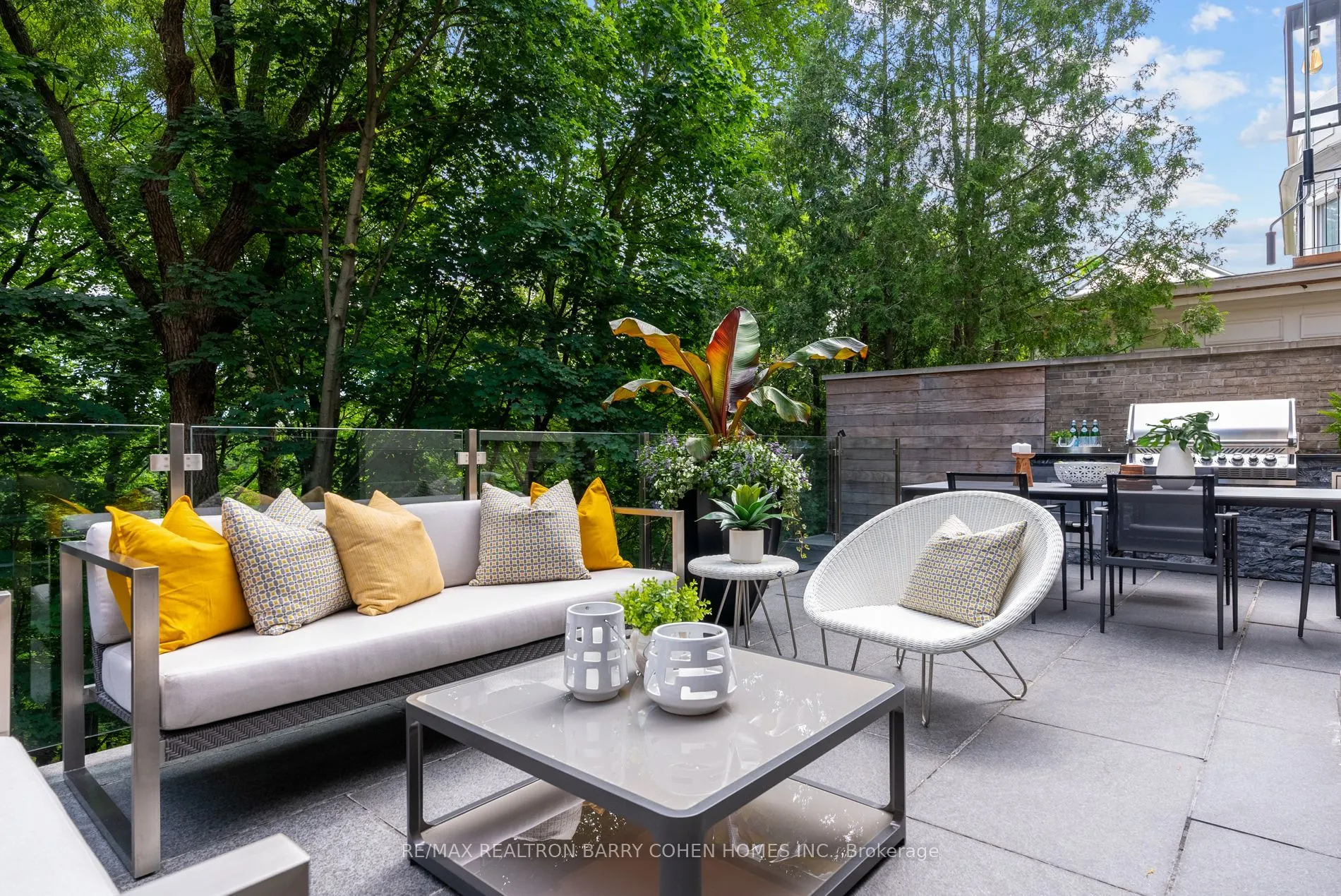 11 Ridgewood Road