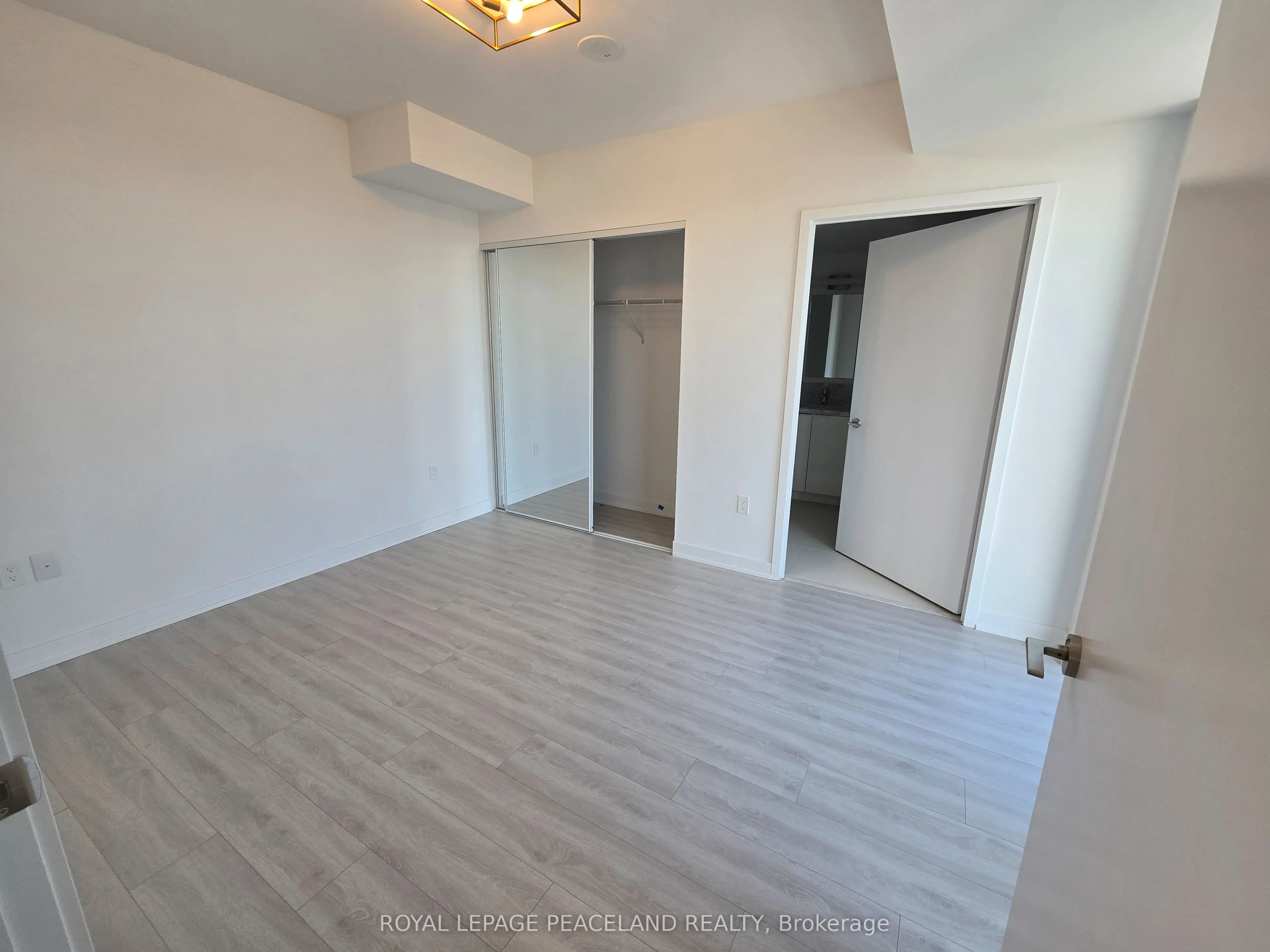 238 Simcoe Street, #2809