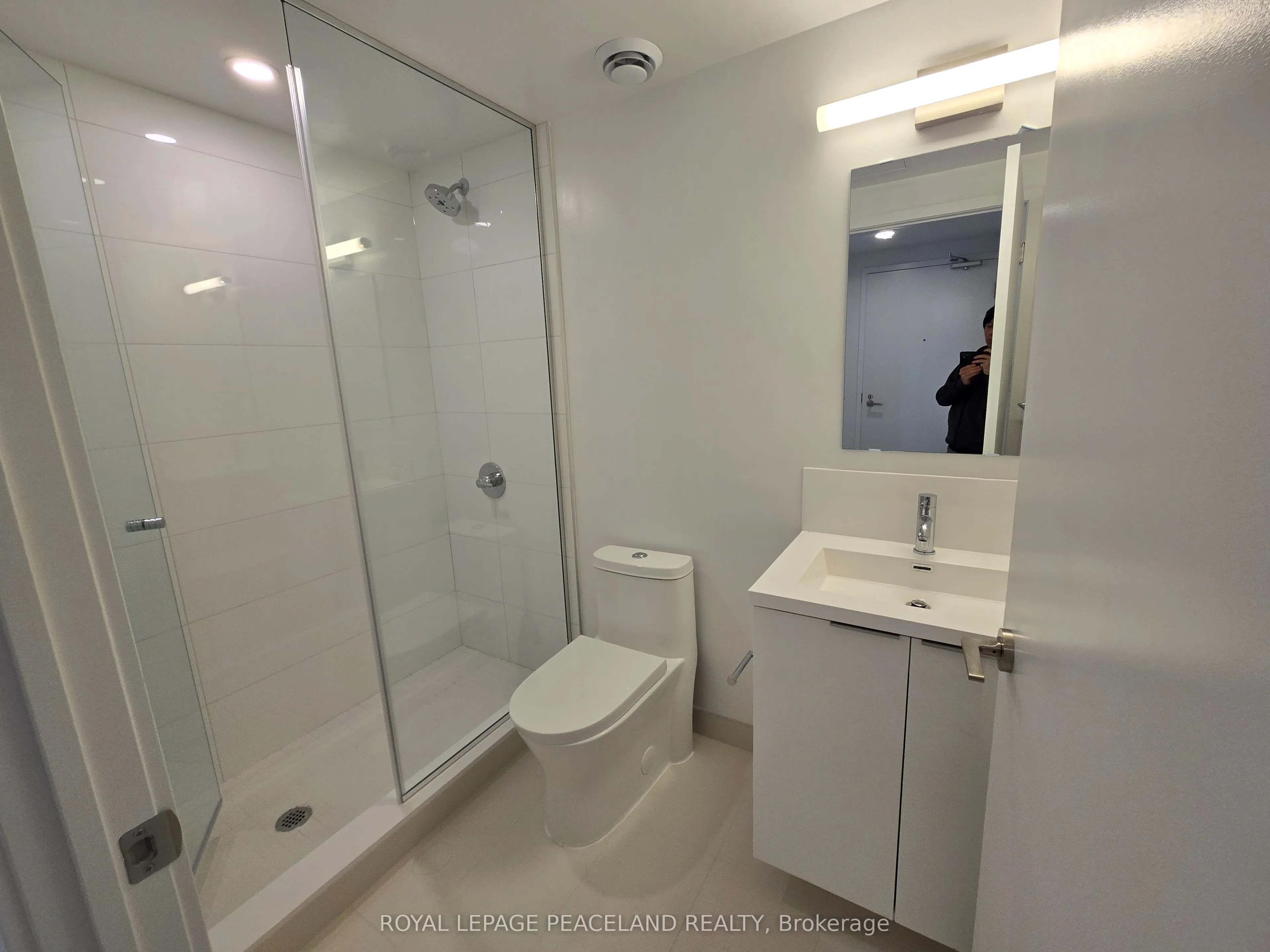 238 Simcoe Street, #2809