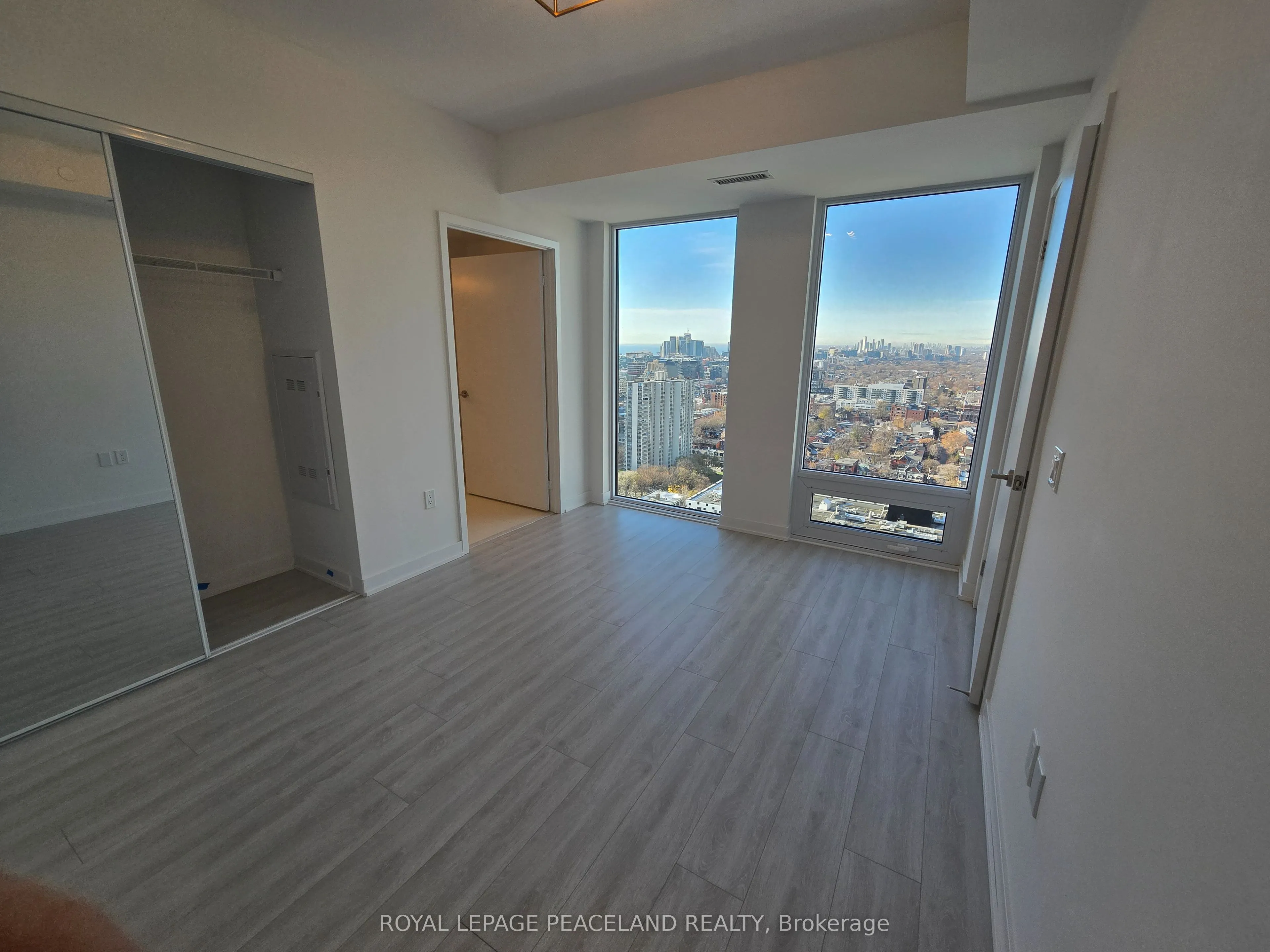 238 Simcoe Street, #2809