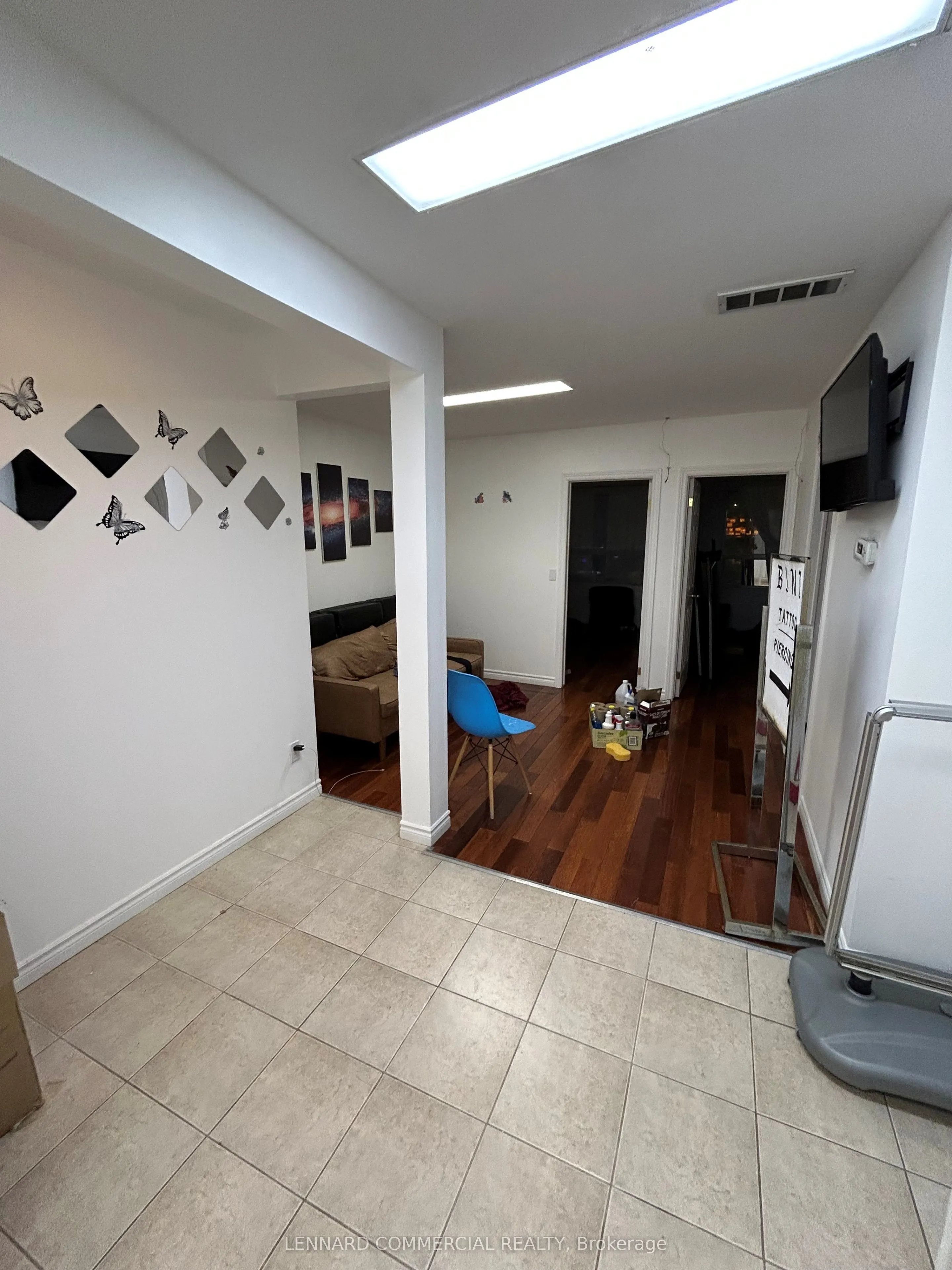 2350 Yonge Street