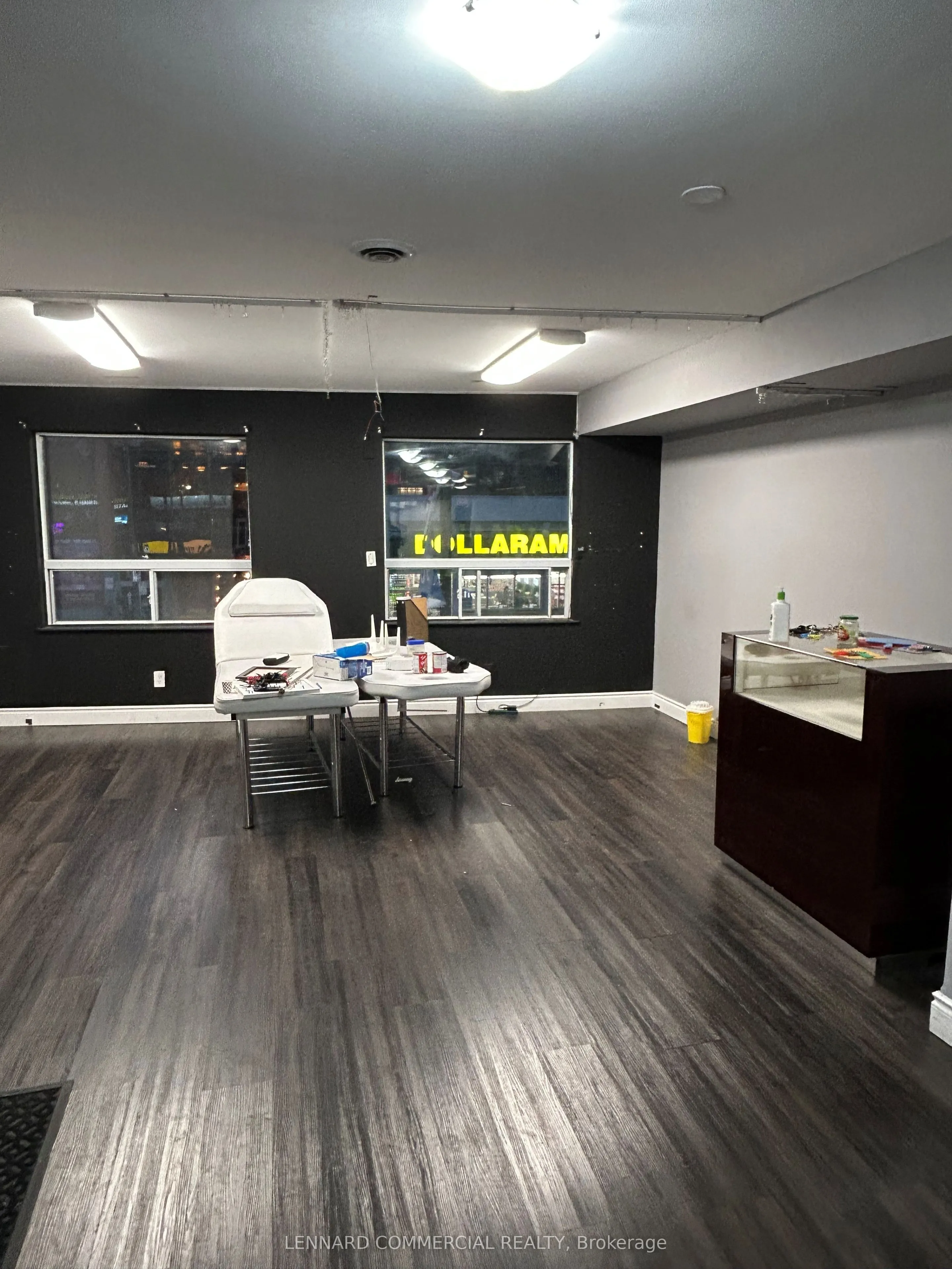 2350 Yonge Street