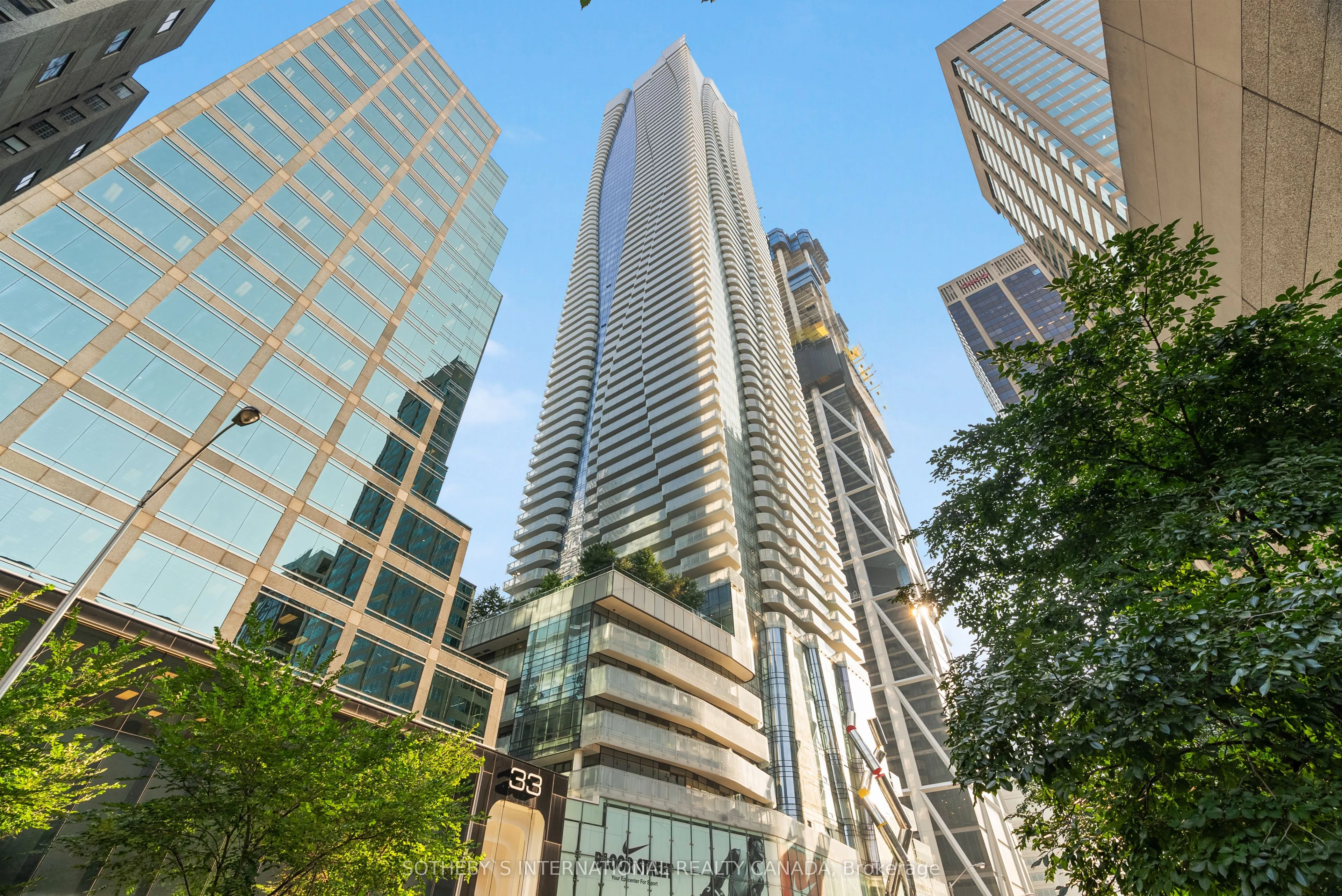 1 Bloor Street E #6805