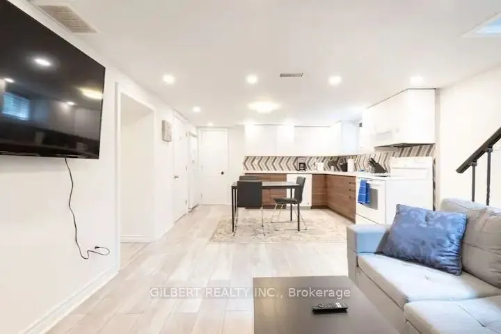 101 Reiner Road