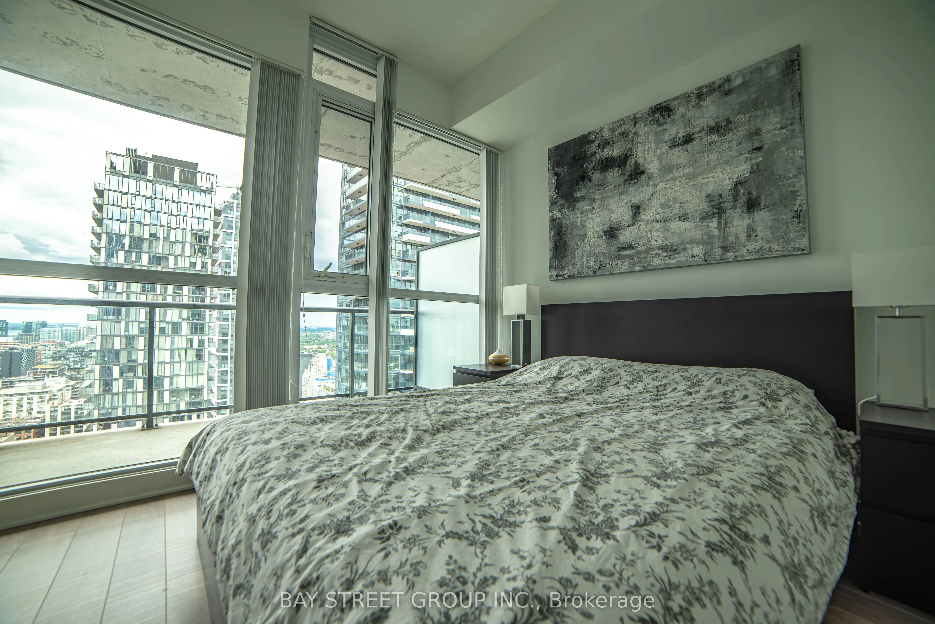 290 Adelaide Street W, #3112