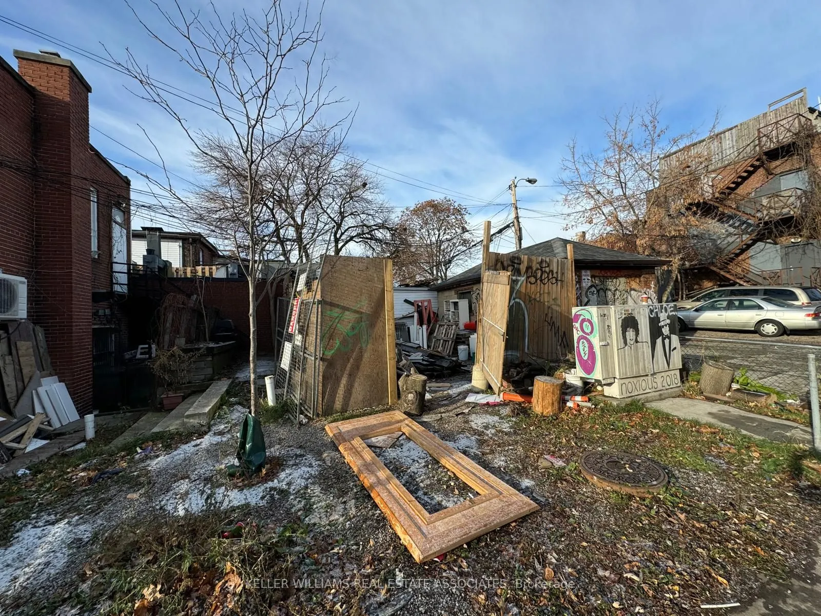 6 Markham Street, #(rear)