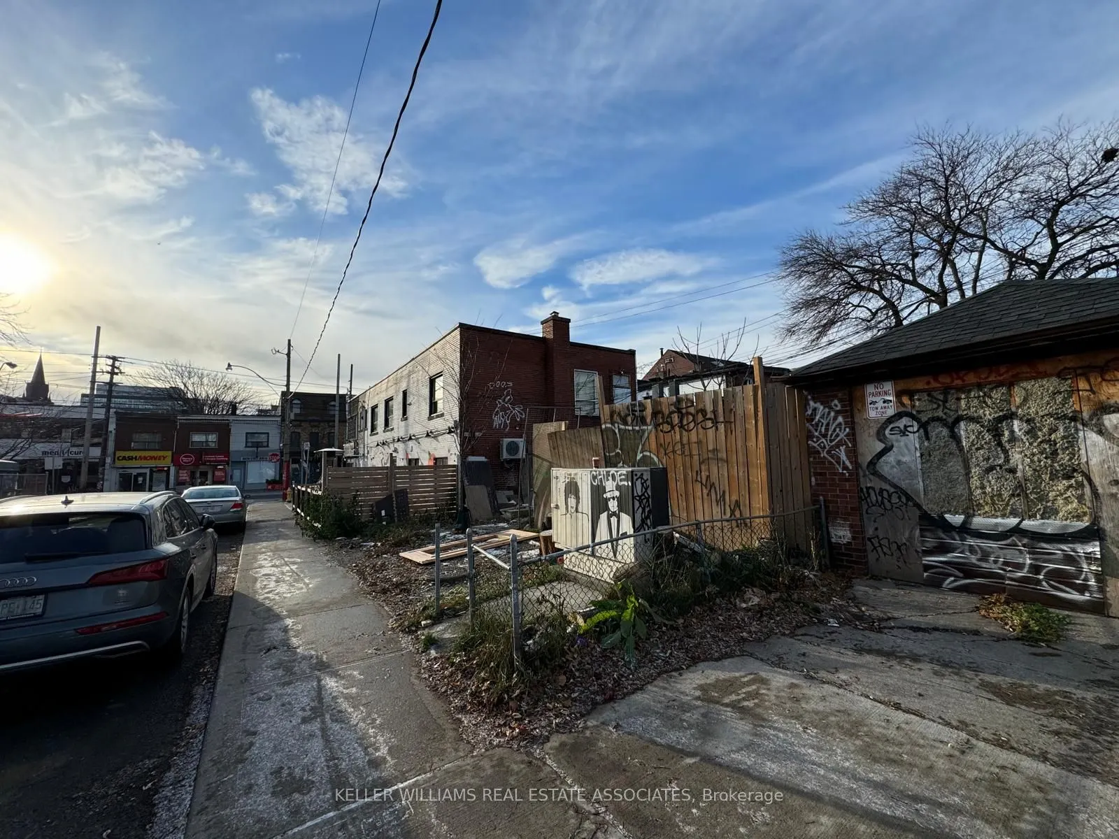 6 Markham Street, #(rear)