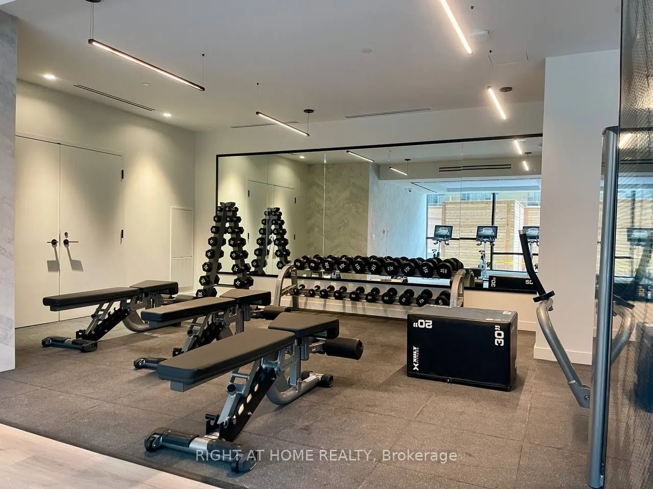 127 Broadway Avenue, #2411S