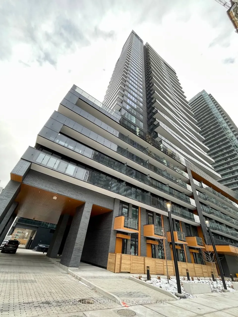 127 Broadway Avenue, #2411S