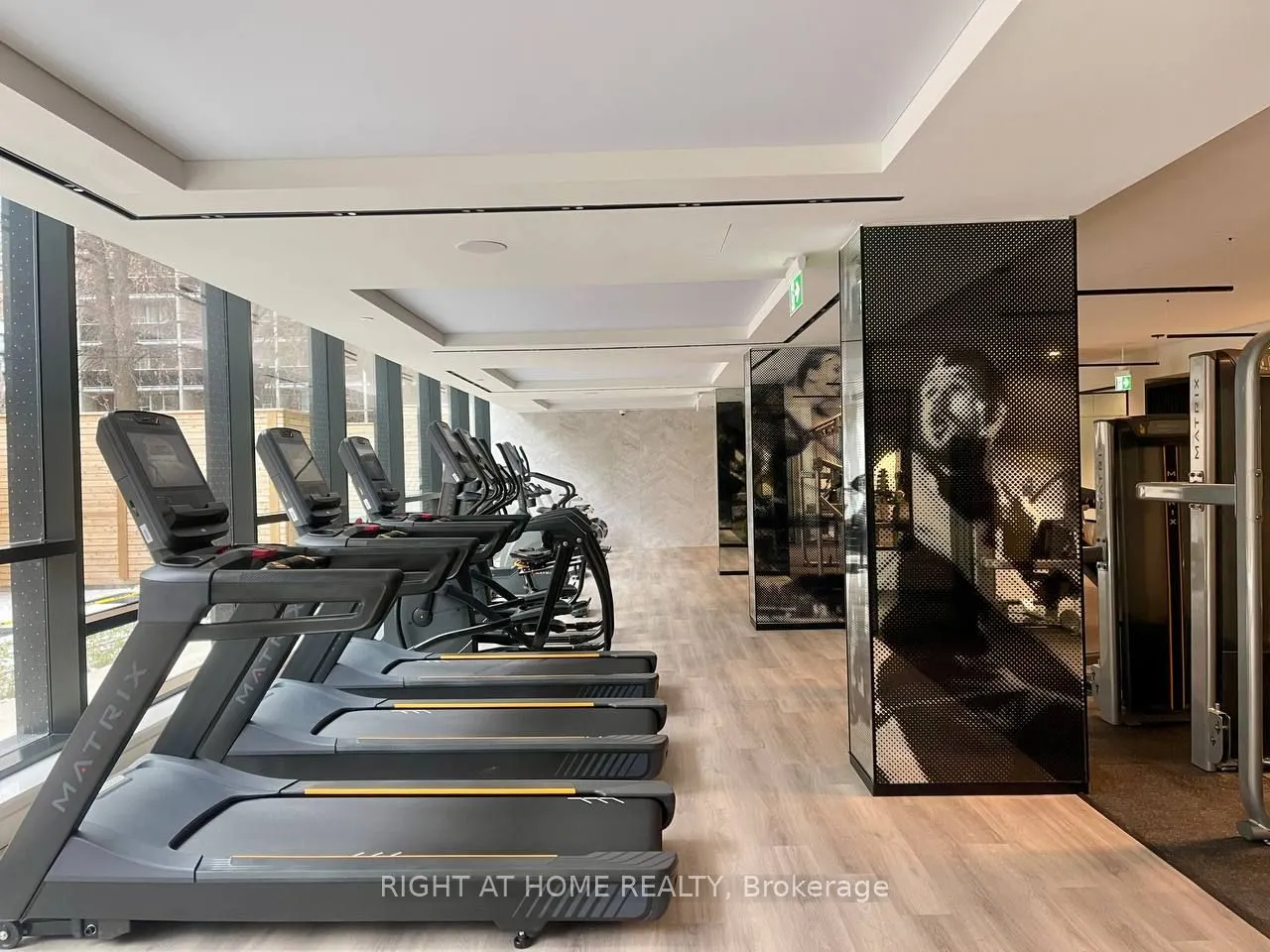 127 Broadway Avenue, #2411S
