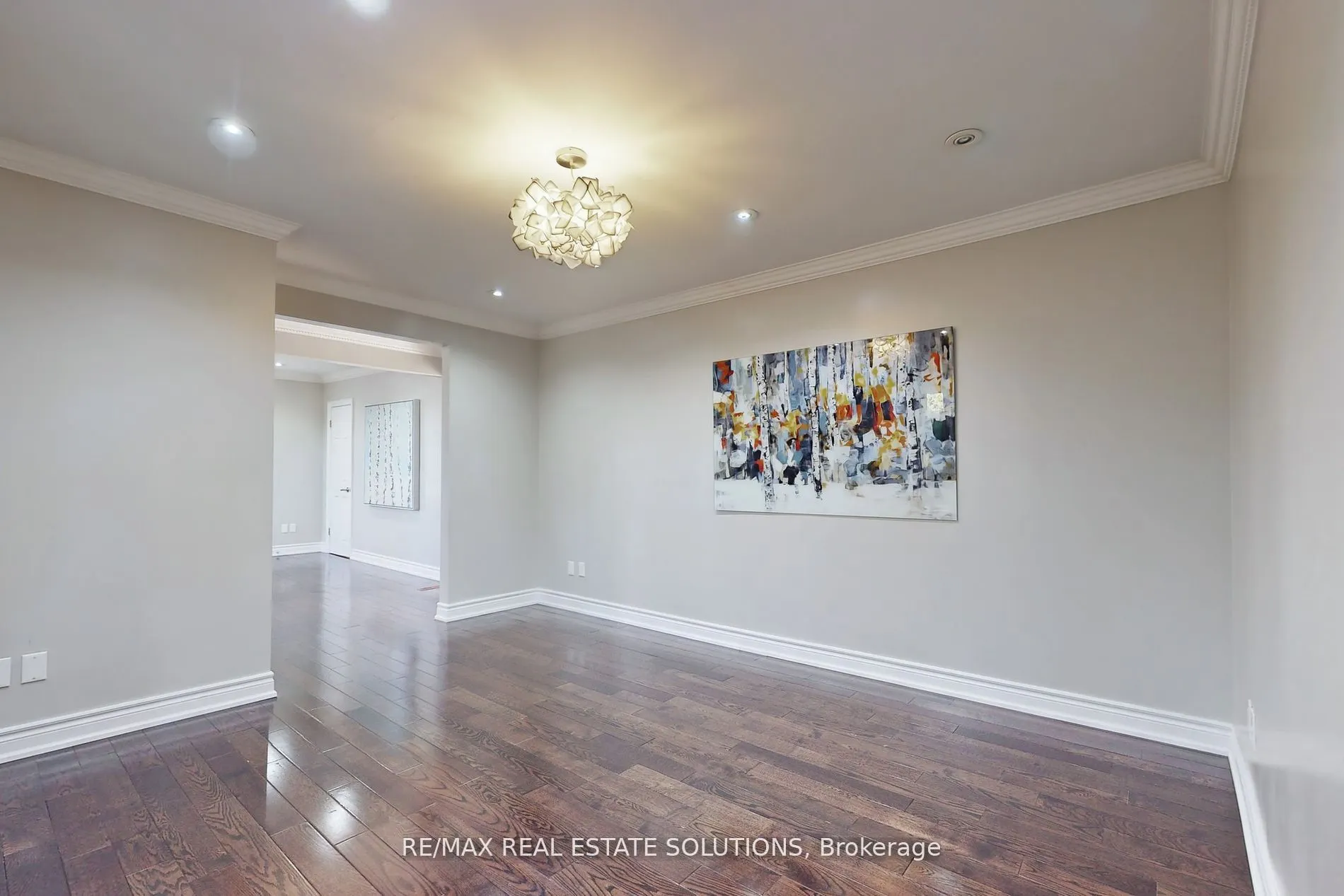 85 Ranee Avenue