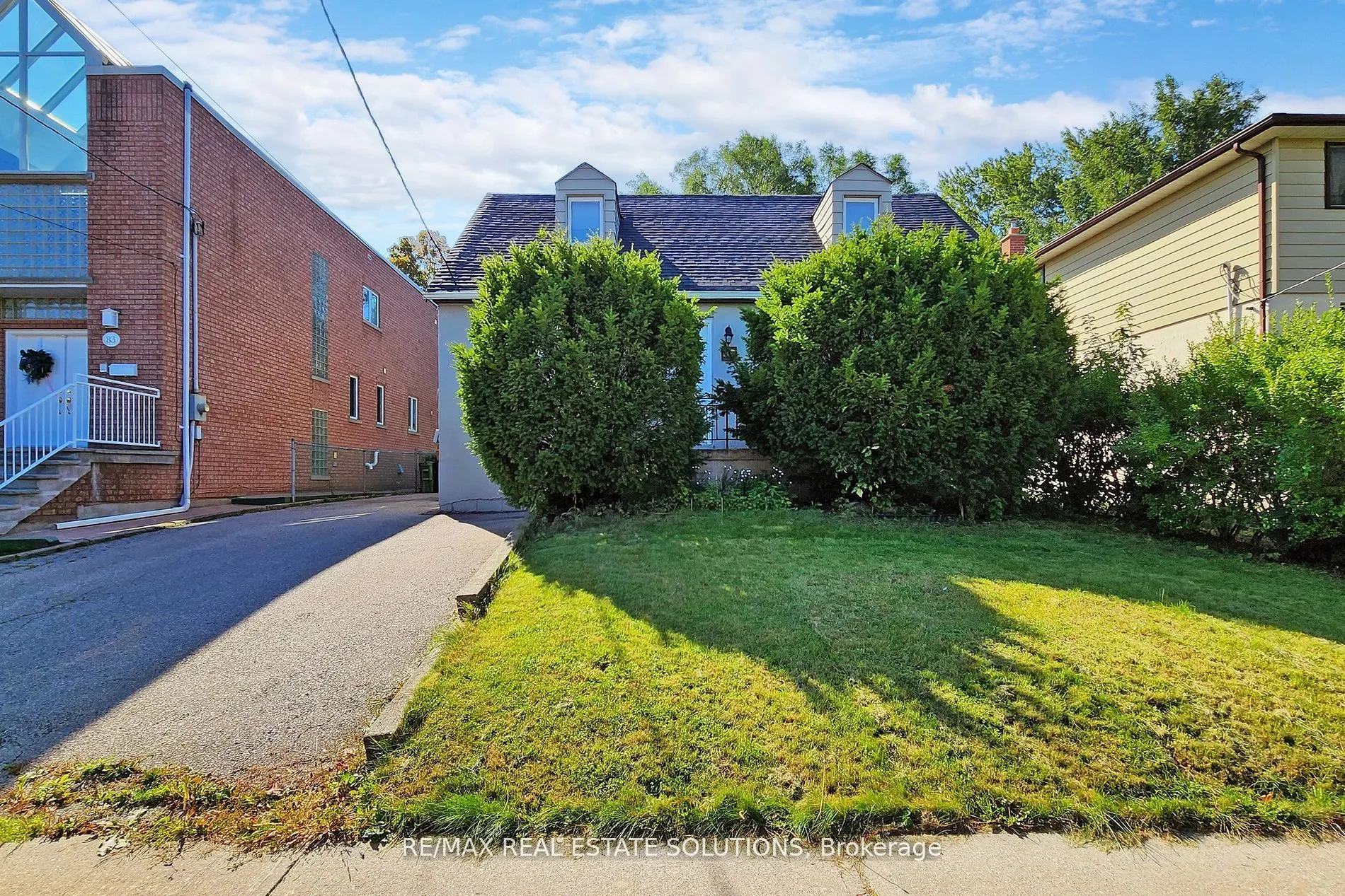85 Ranee Avenue
