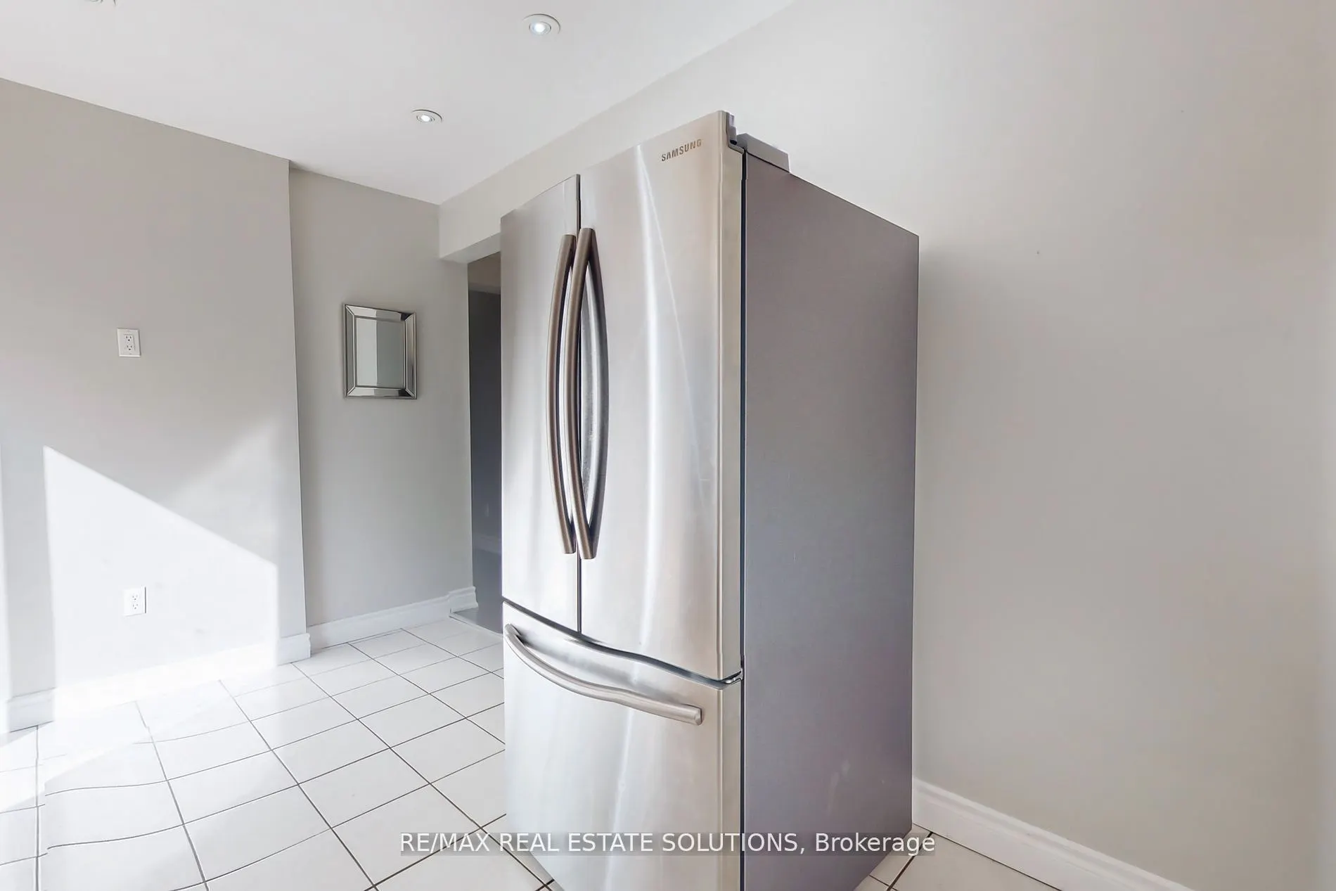 85 Ranee Avenue