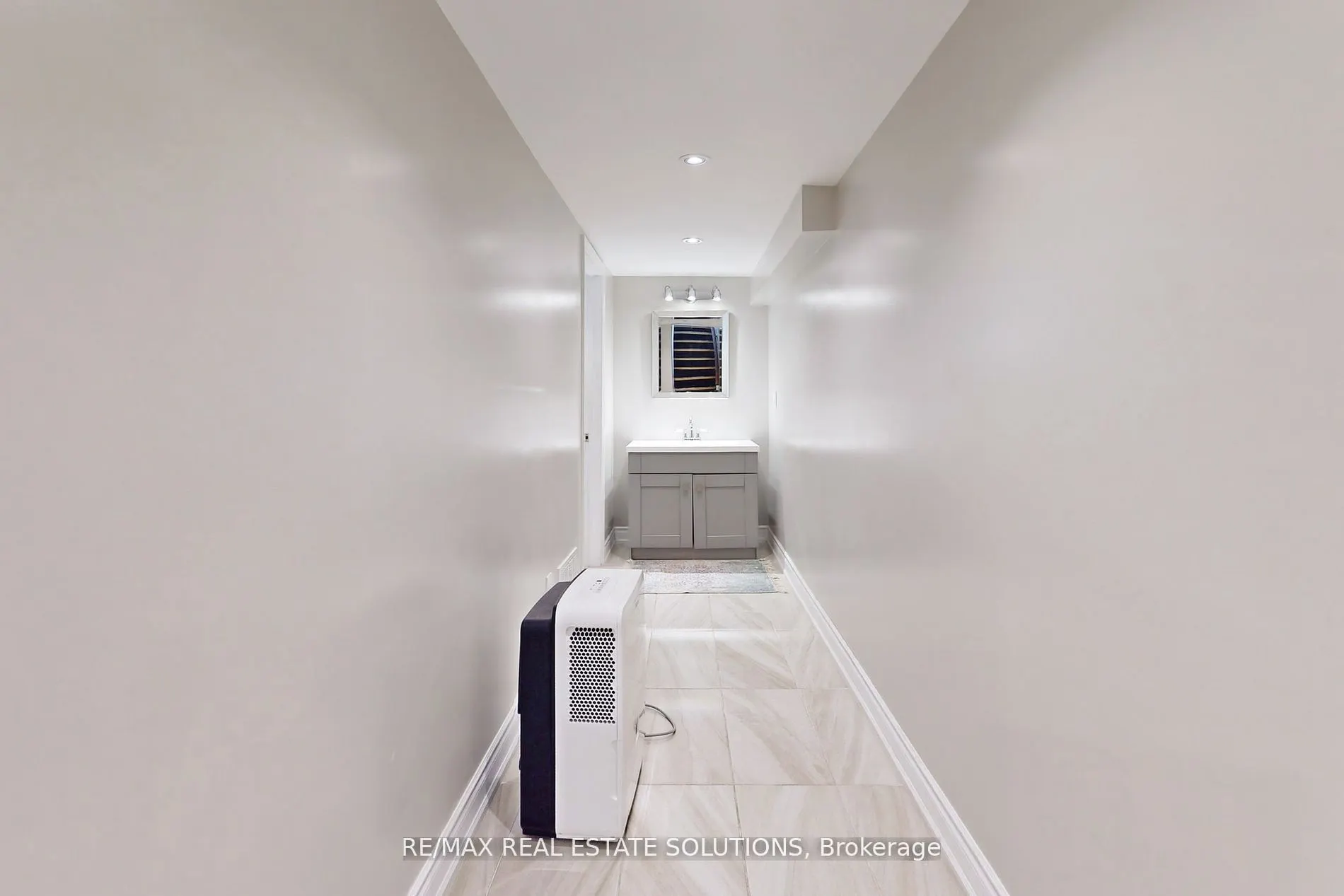 85 Ranee Avenue