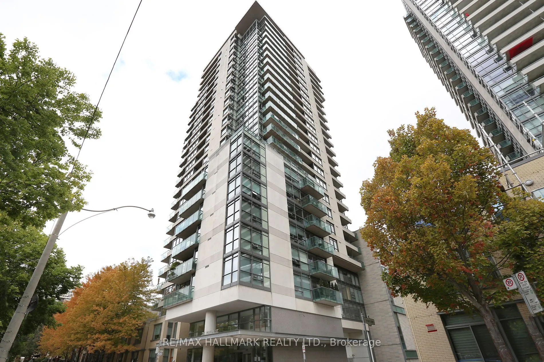 285 Mutual Street #2201