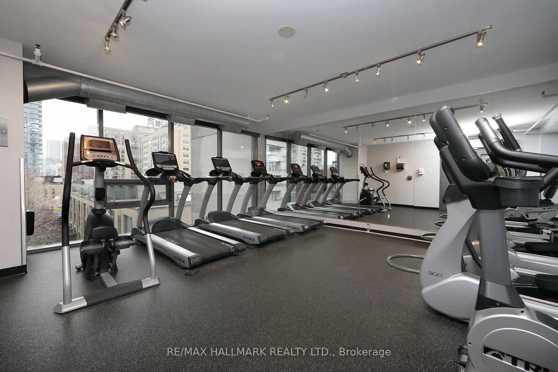 285 Mutual Street #2201