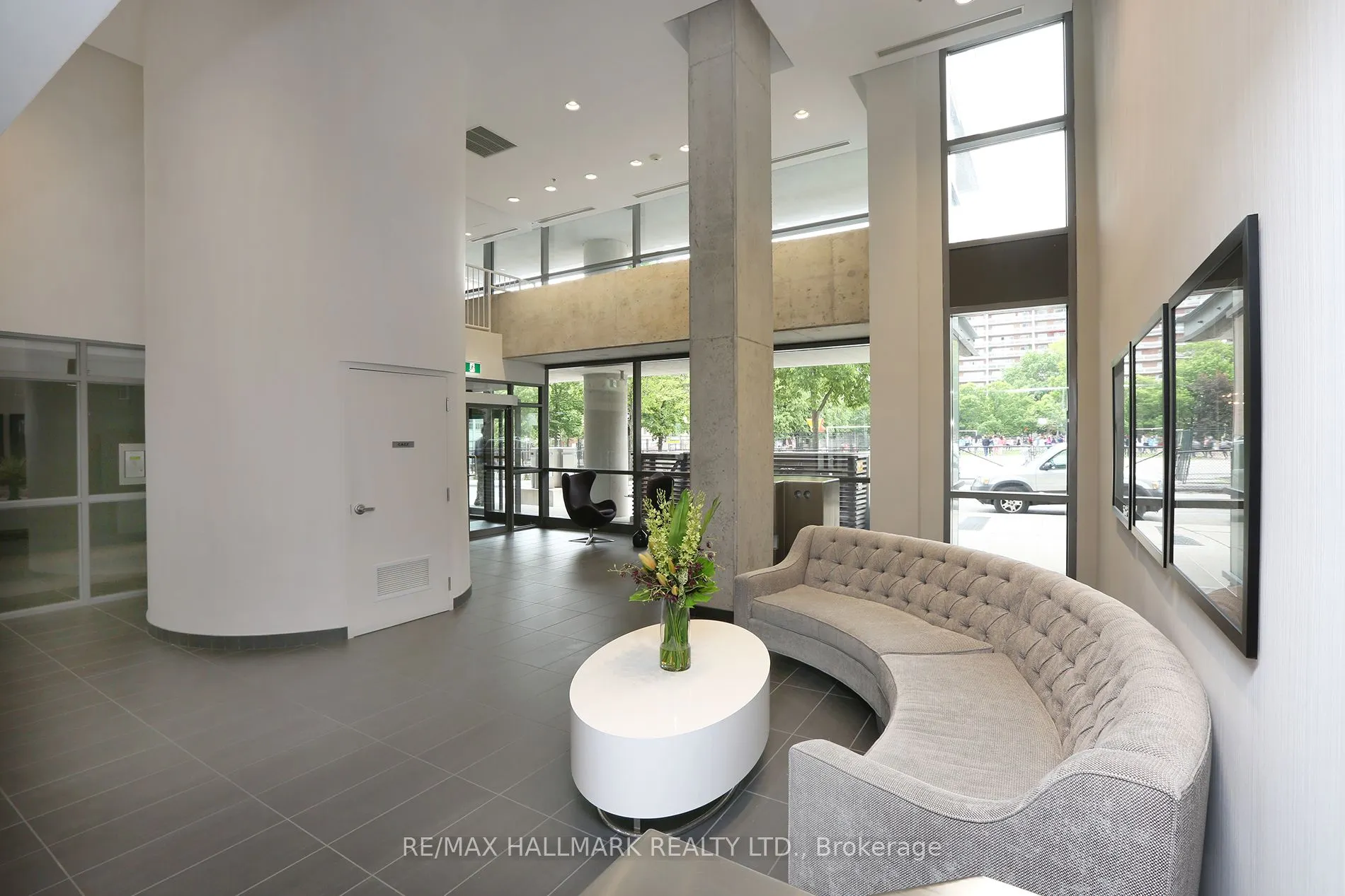 285 Mutual Street #2201