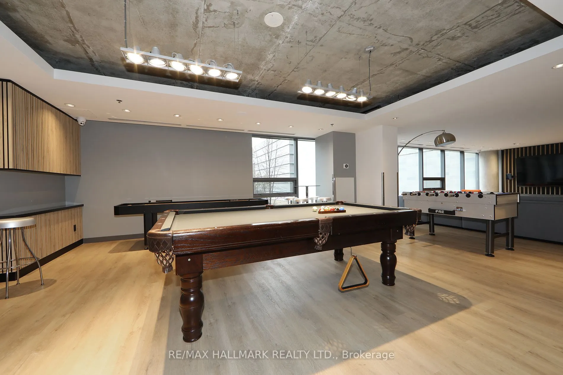285 Mutual Street #2201