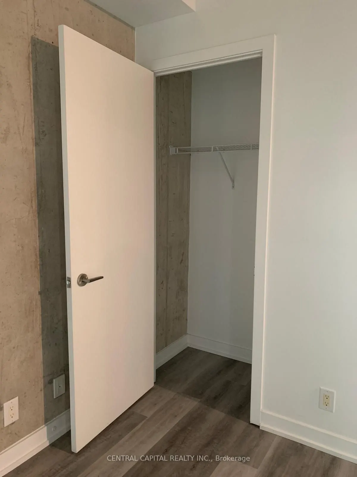 11 Charlotte Street, #1401