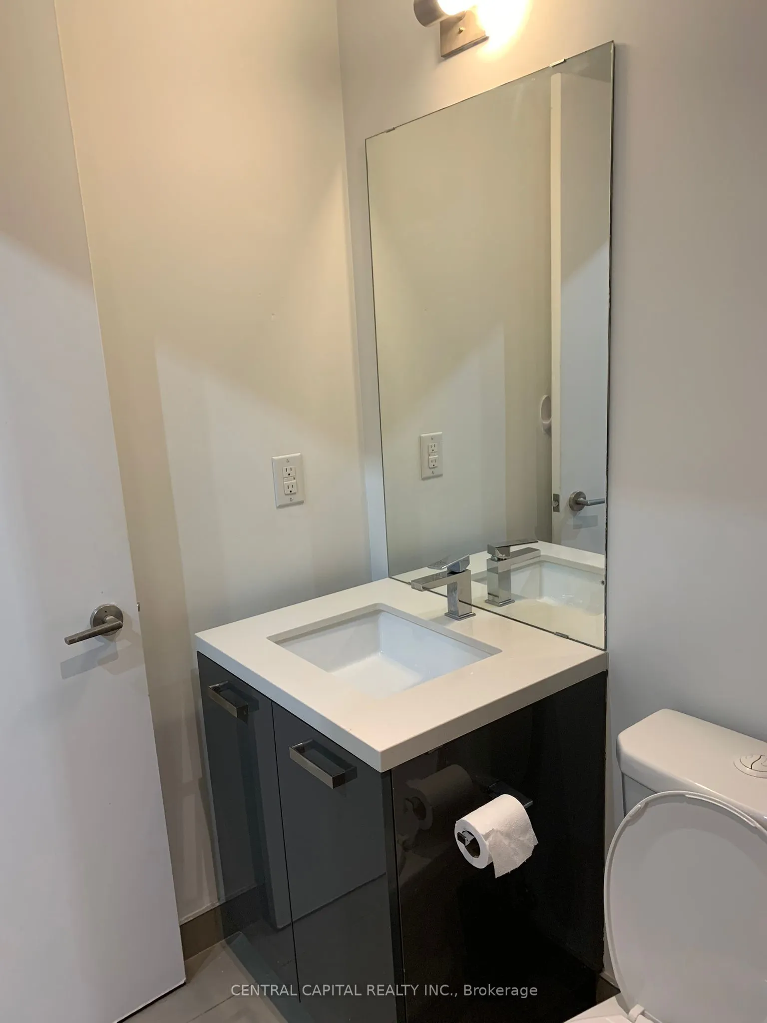 11 Charlotte Street, #1401