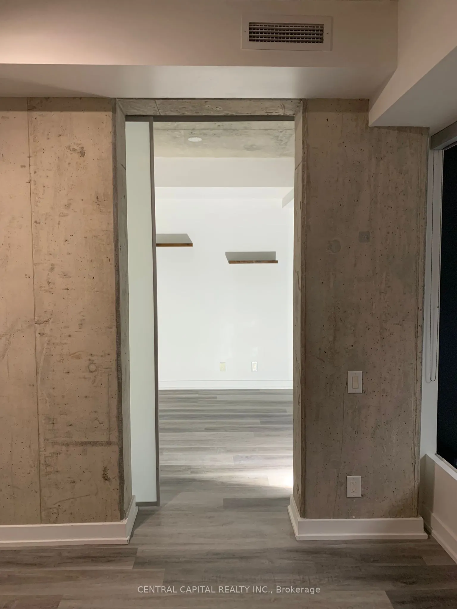 11 Charlotte Street, #1401