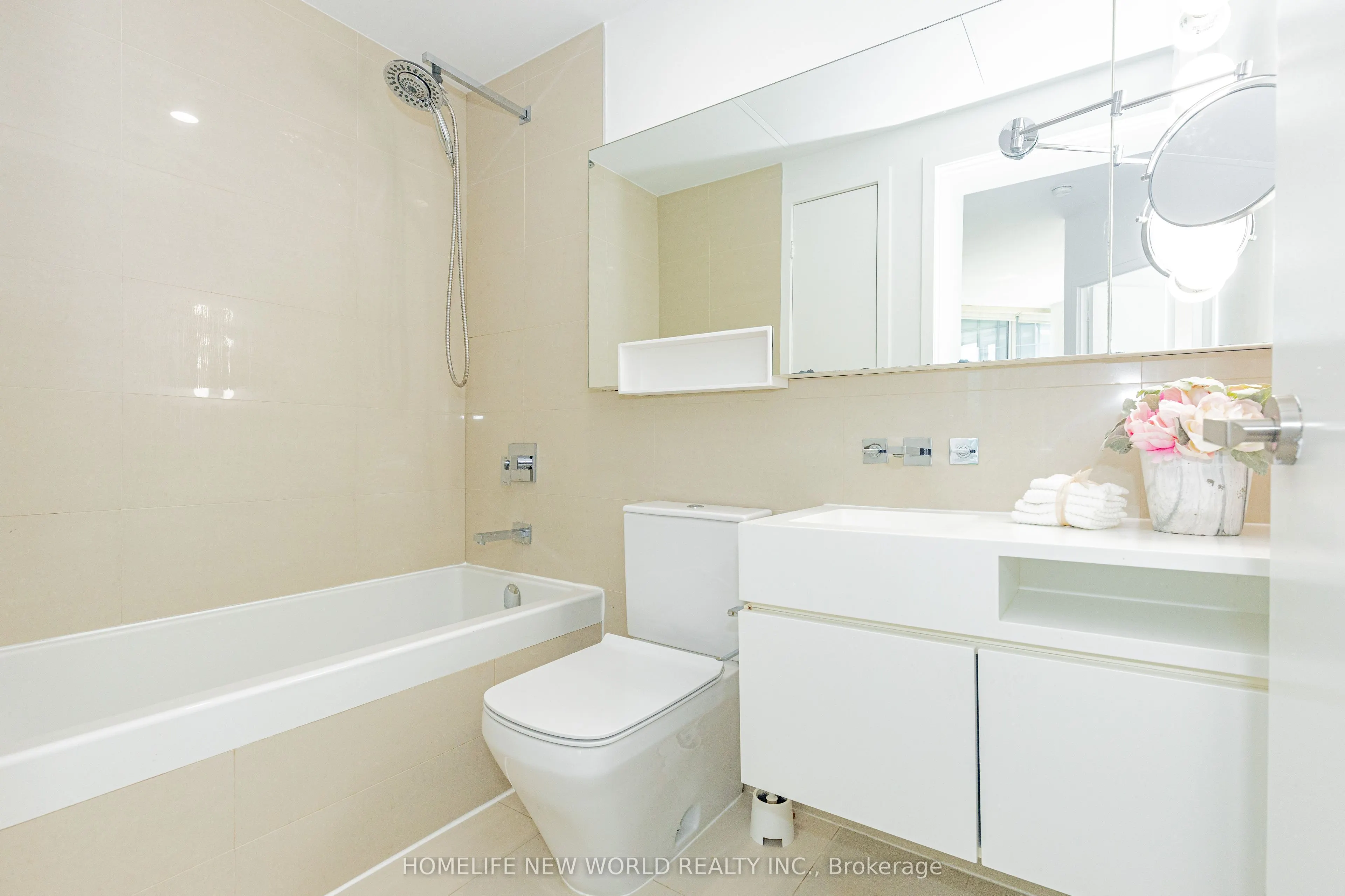 45 Charles Street E, #1002
