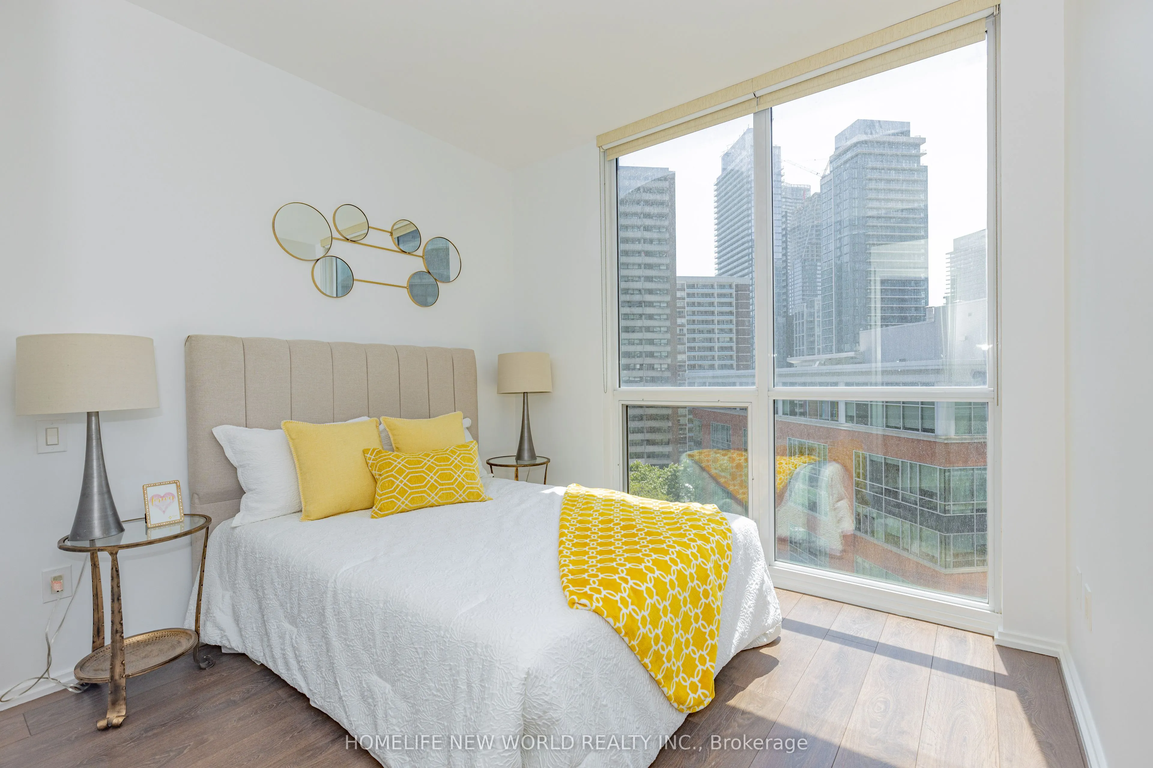 45 Charles Street E, #1002