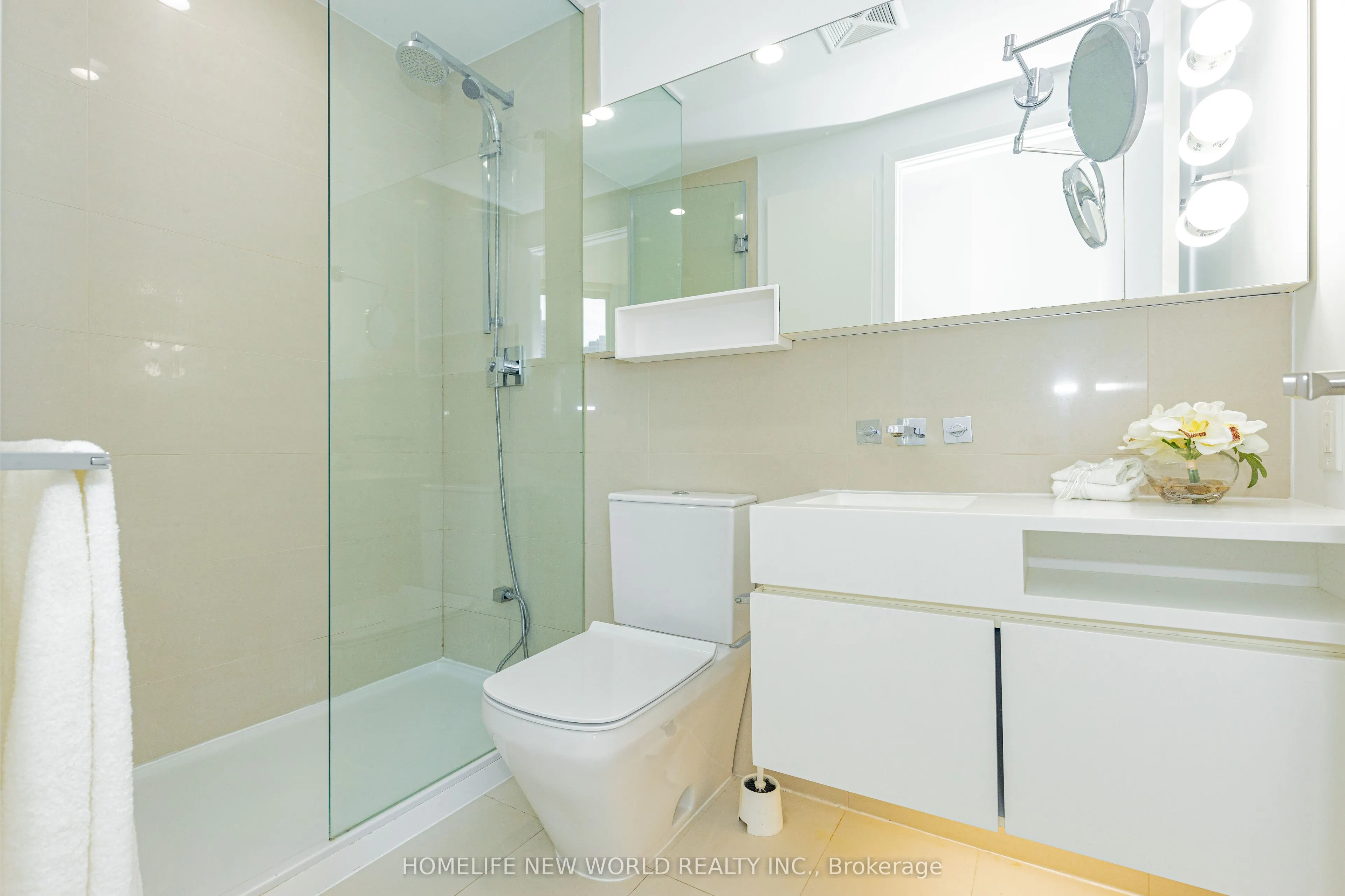 45 Charles Street E, #1002