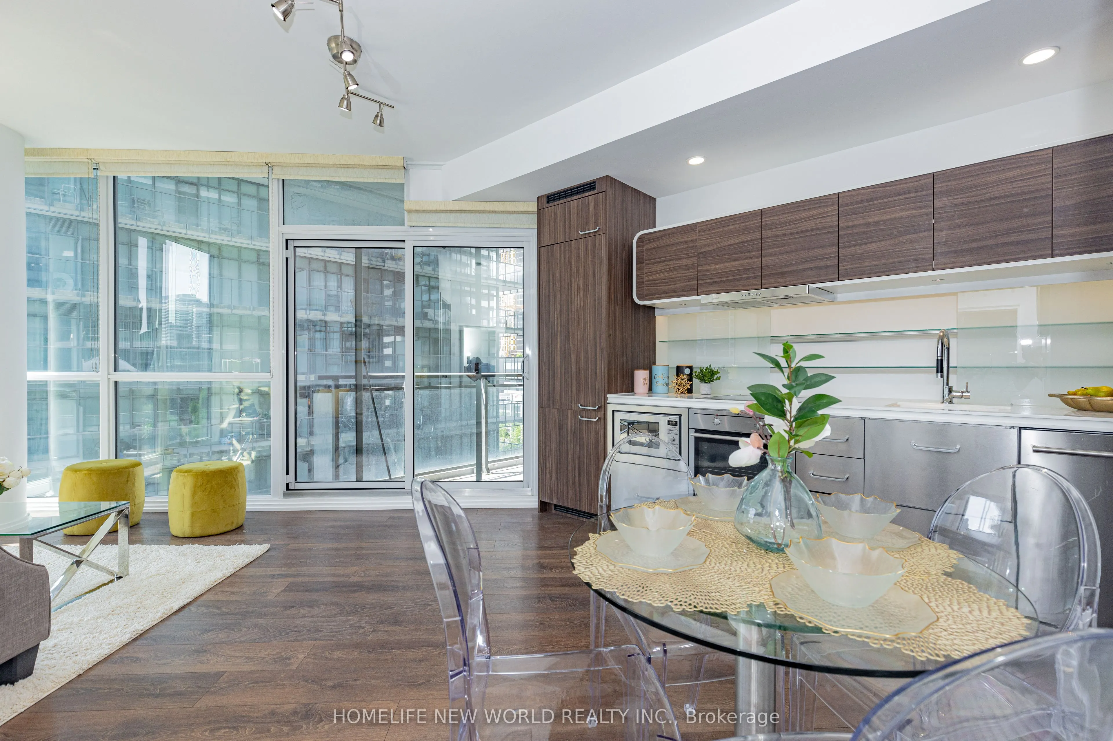 45 Charles Street E, #1002