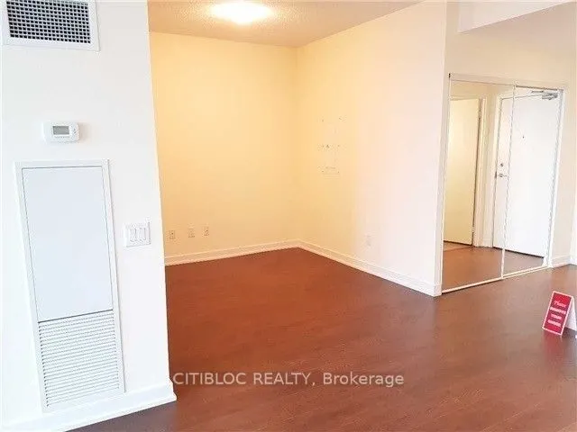 121 McMahon Drive W, #1110
