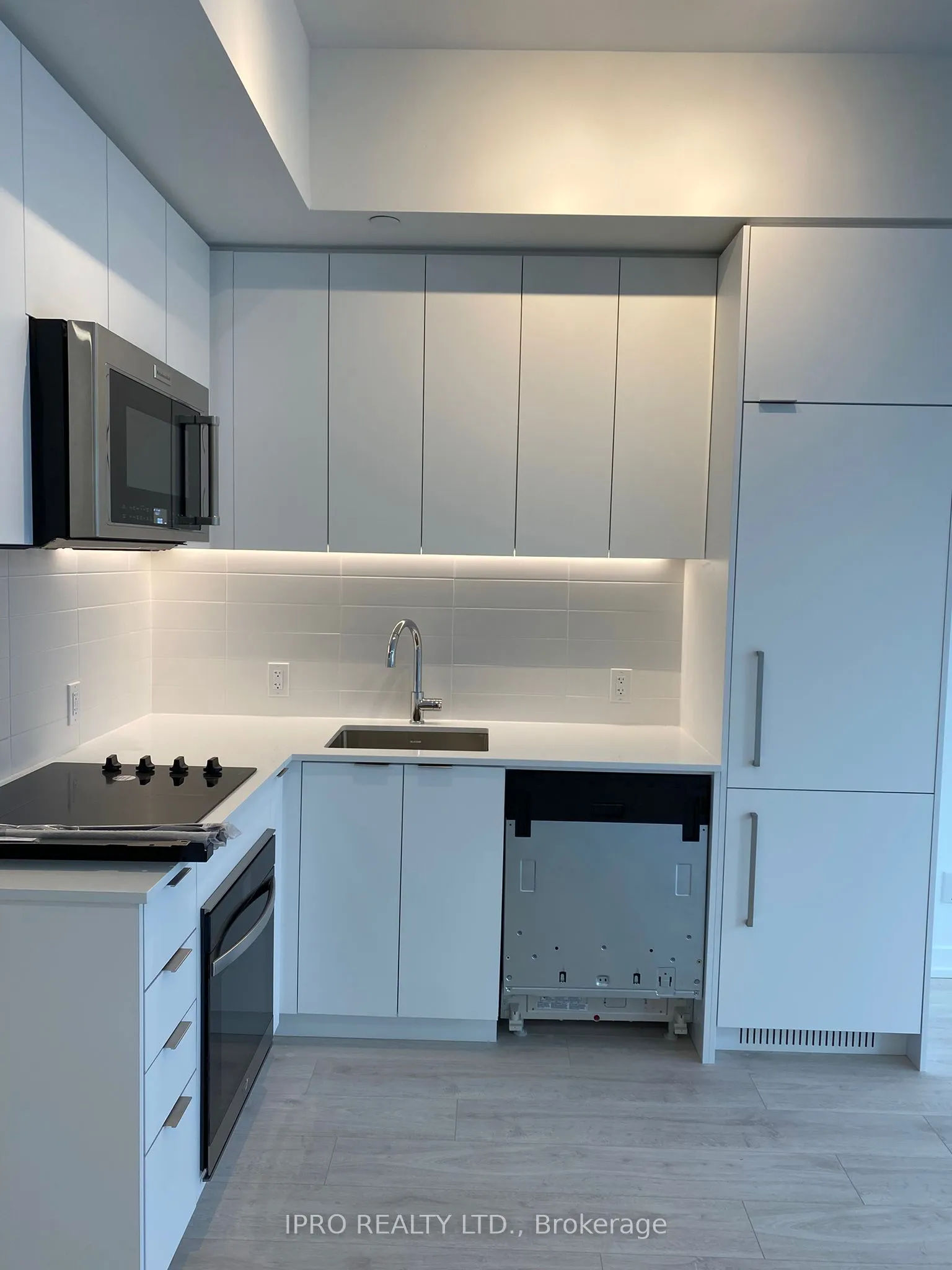 181 Sheppard Avenue #222