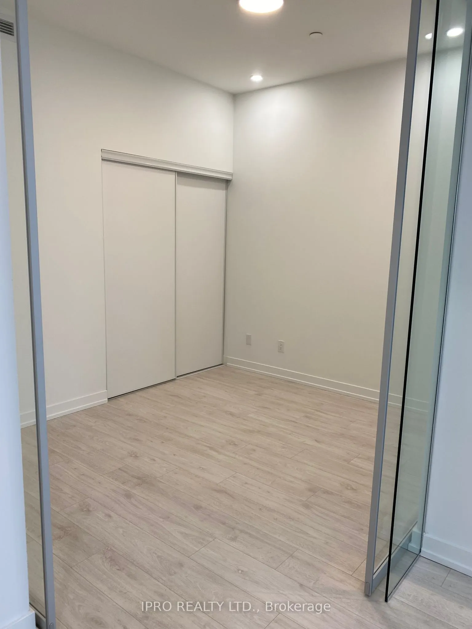 181 Sheppard Avenue #222