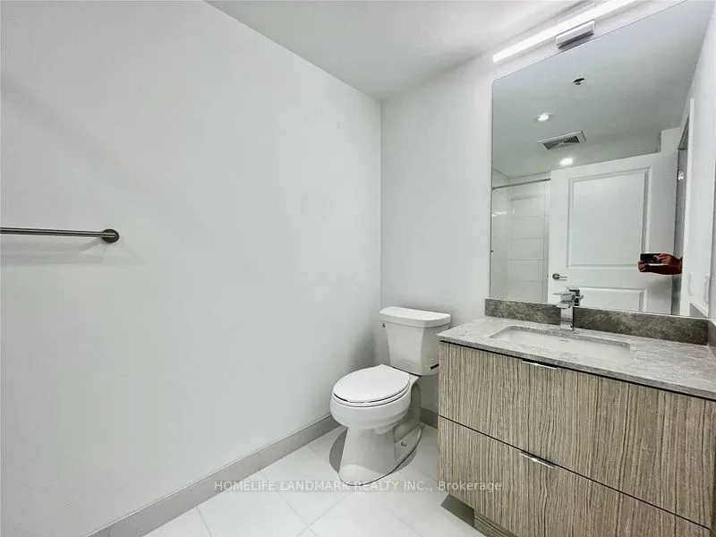 395 Bloor Street E #1702