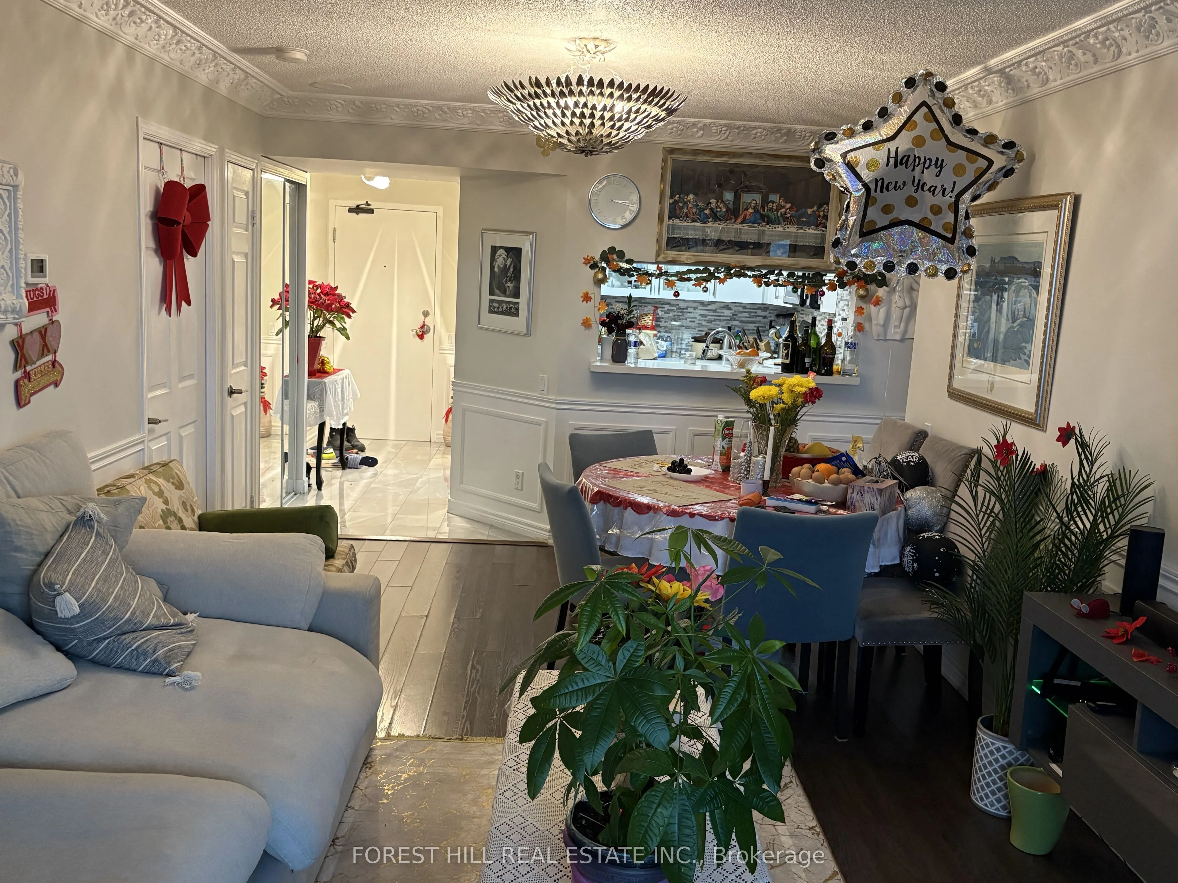 2 Covington Road, #810