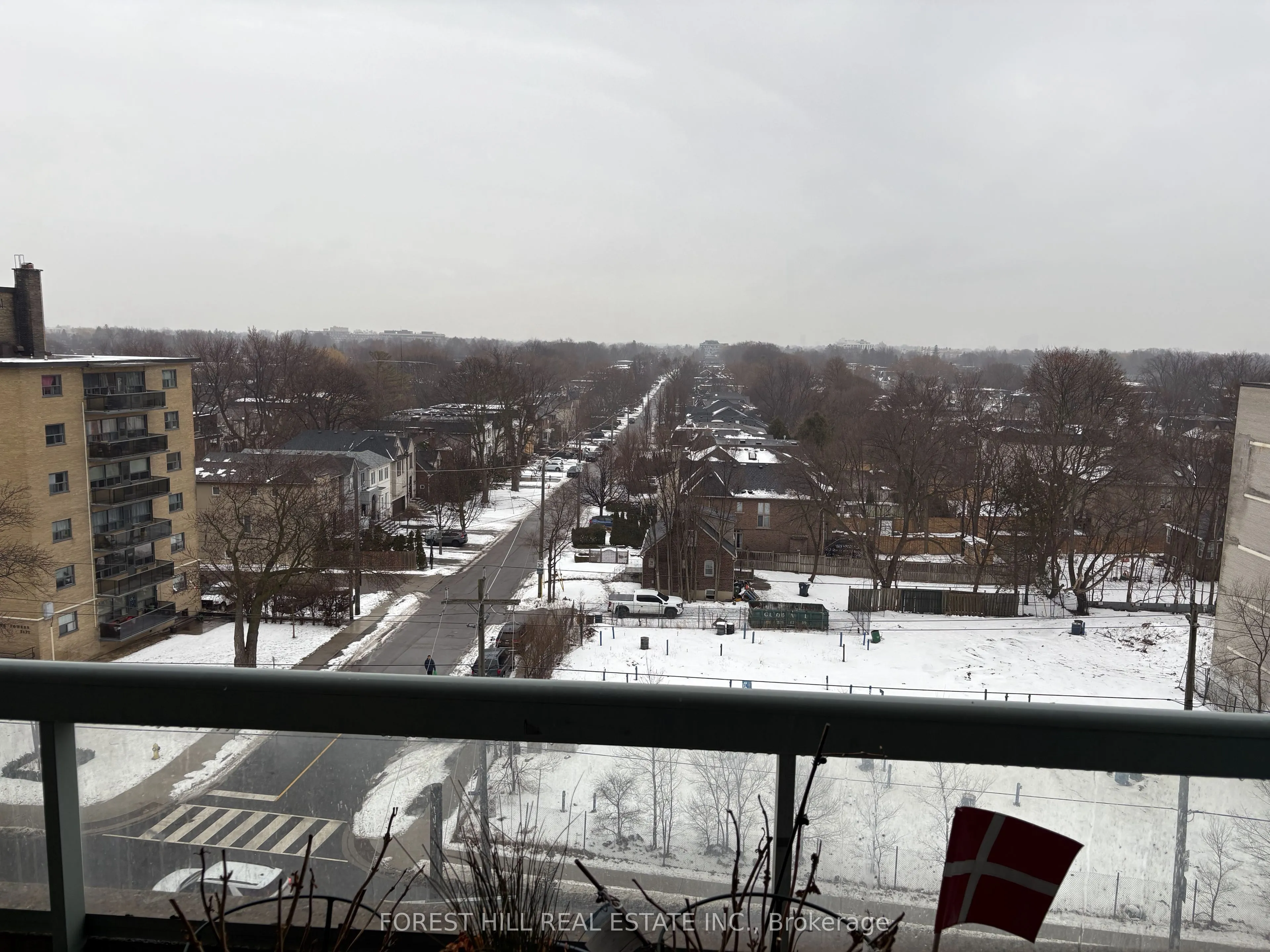 2 Covington Road, #810