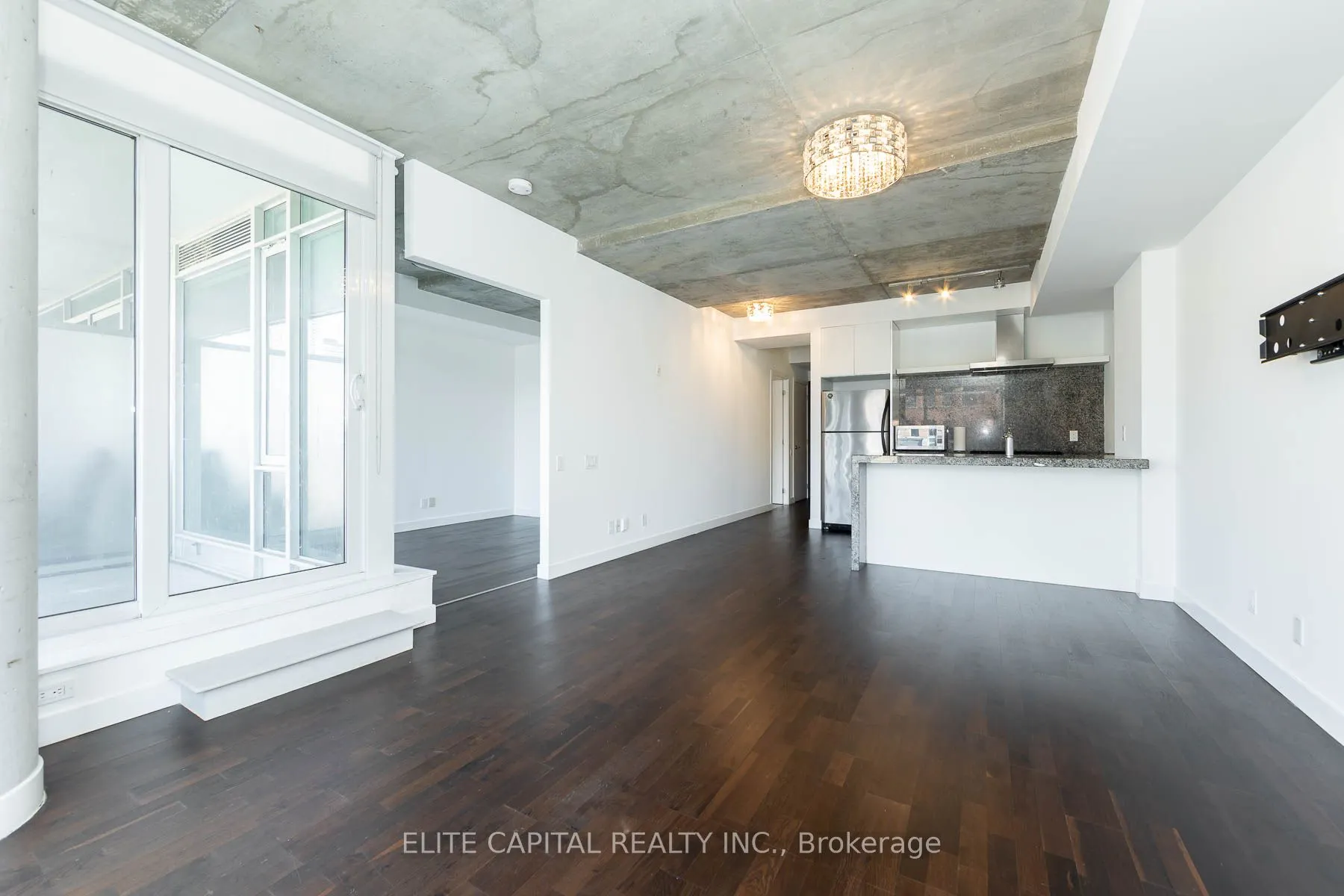75 Portland Street, #510