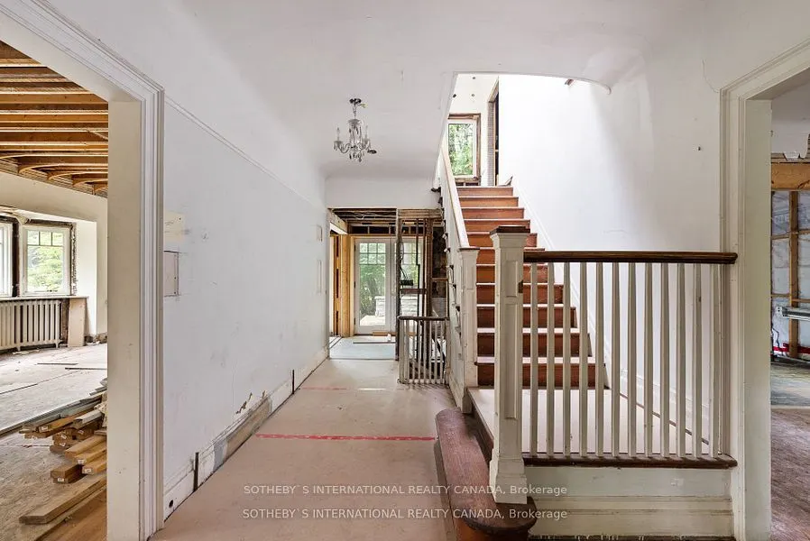56 Roxborough Drive