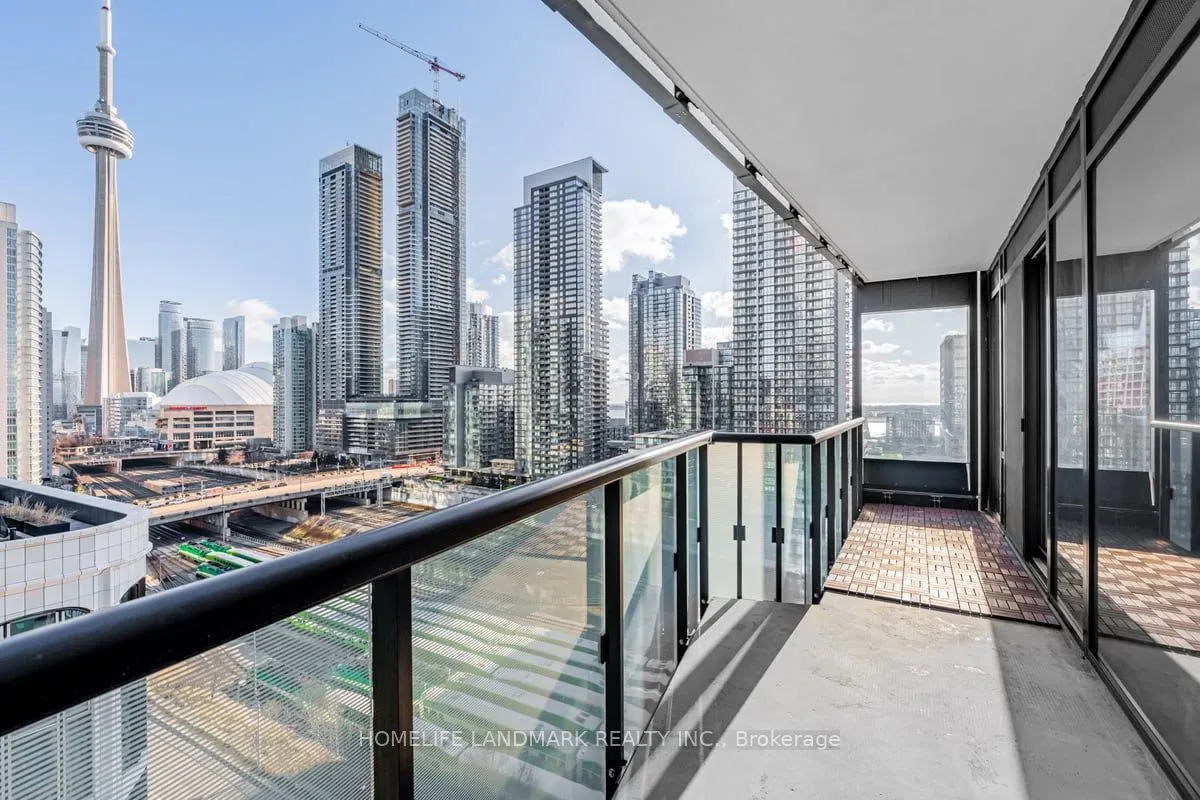 480 Front Street W #914