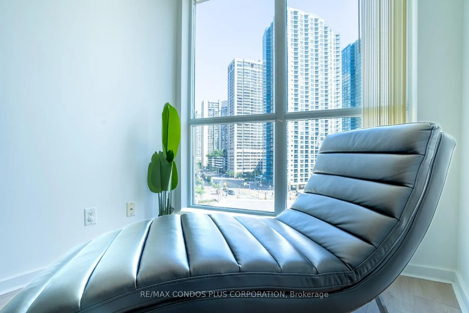 208 Queens Quay W, #603