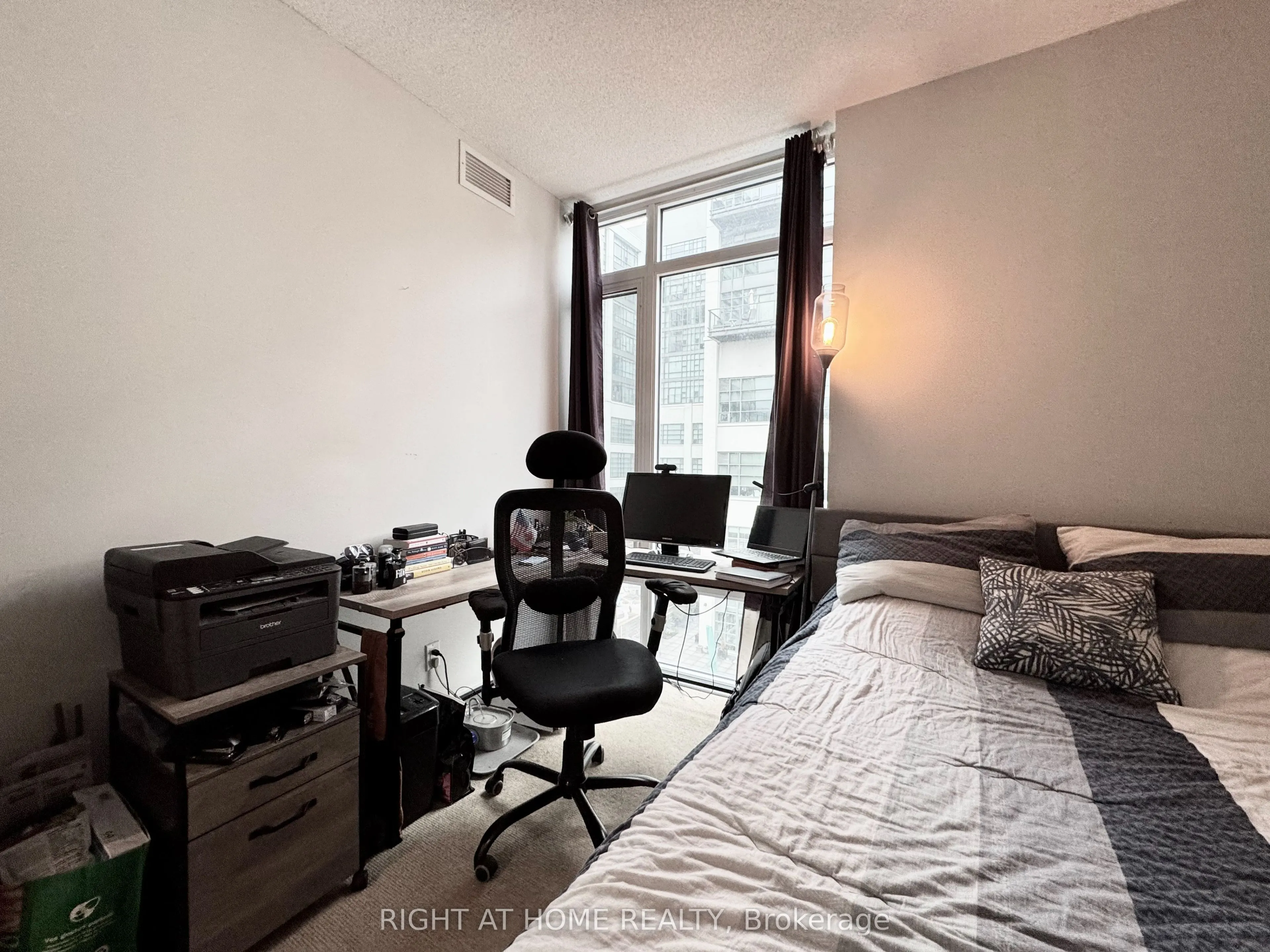 90 Stadium Road, #606