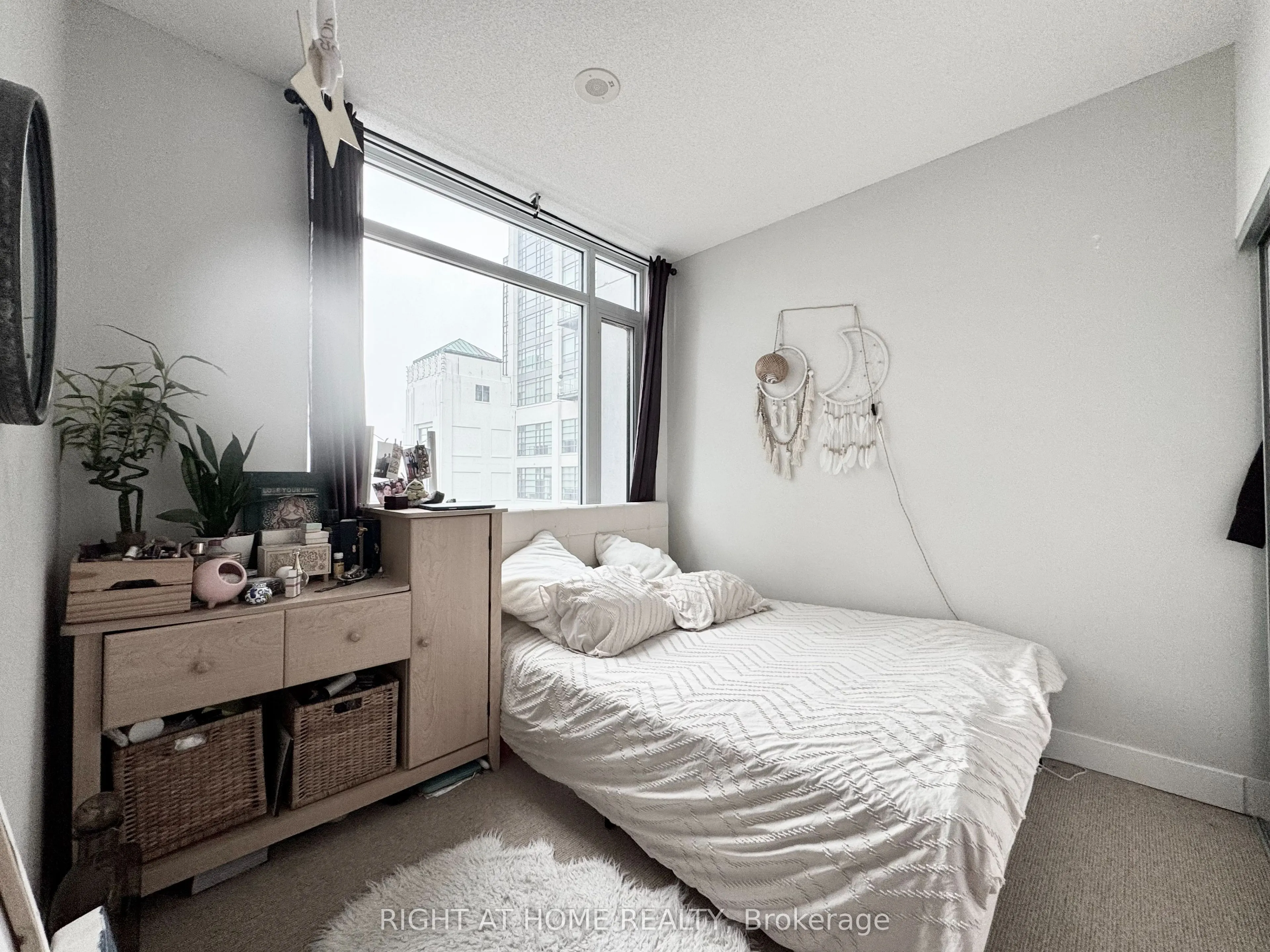 90 Stadium Road, #606