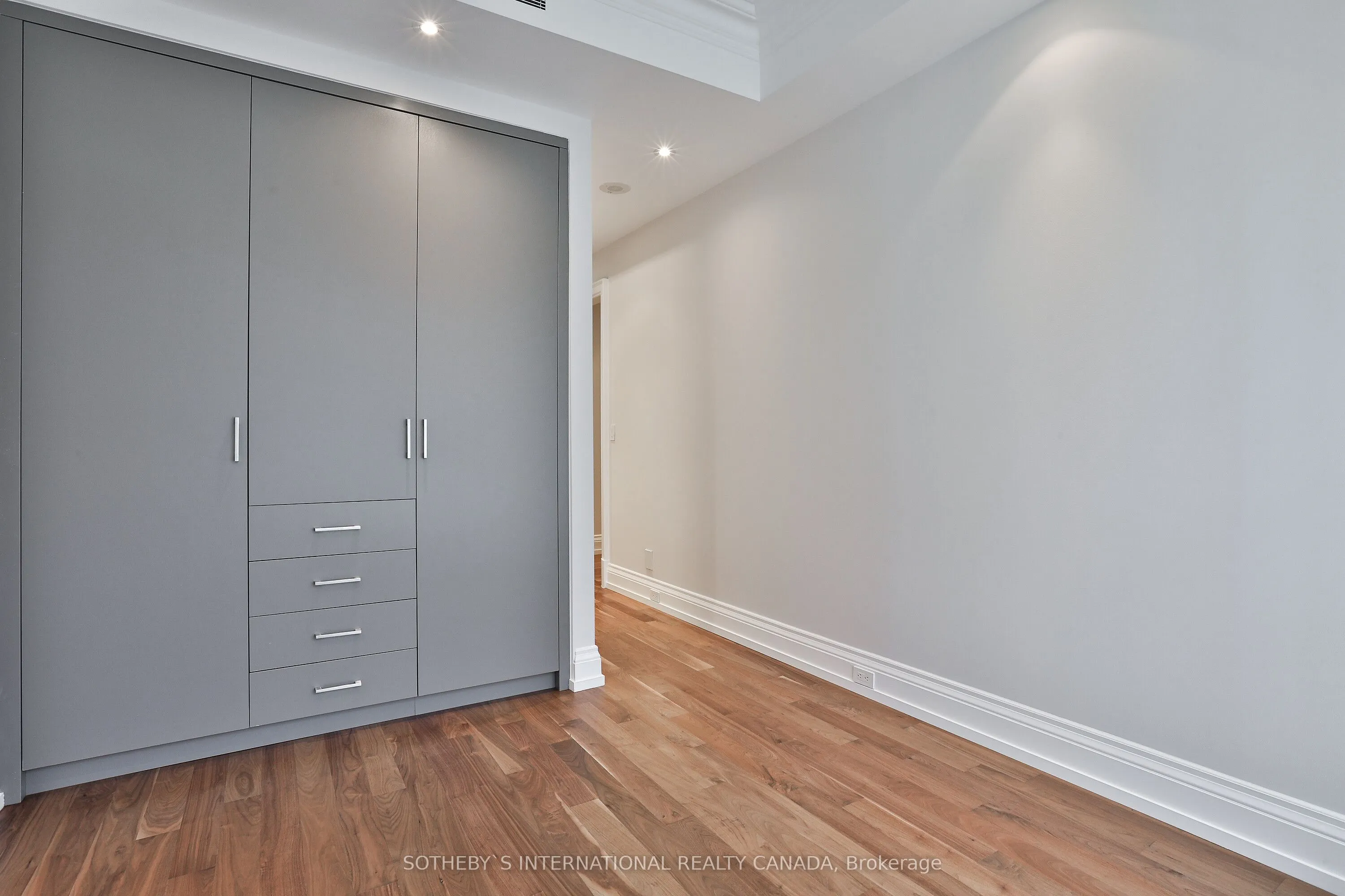 1 St Thomas Street, #9C