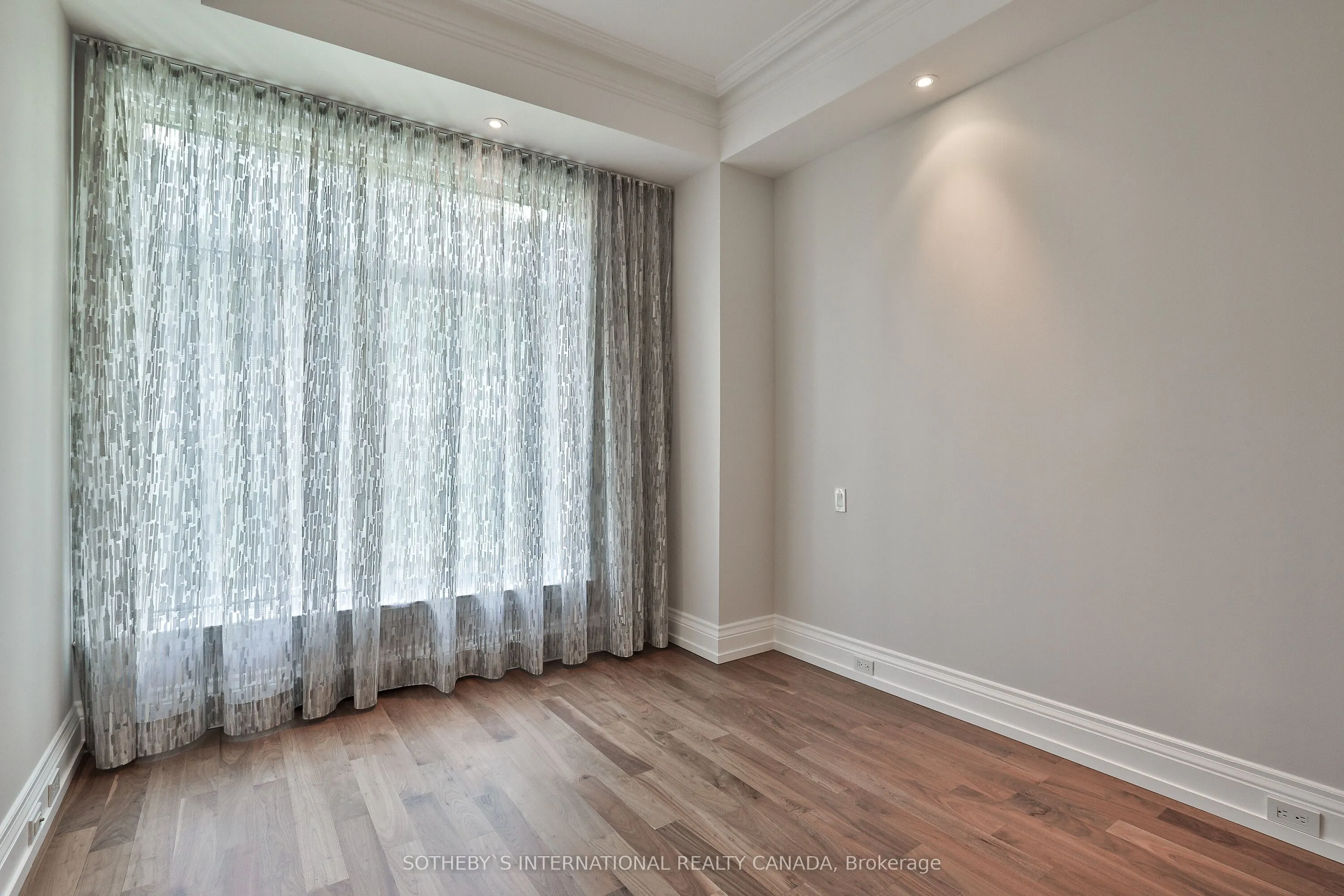 1 St Thomas Street, #9C