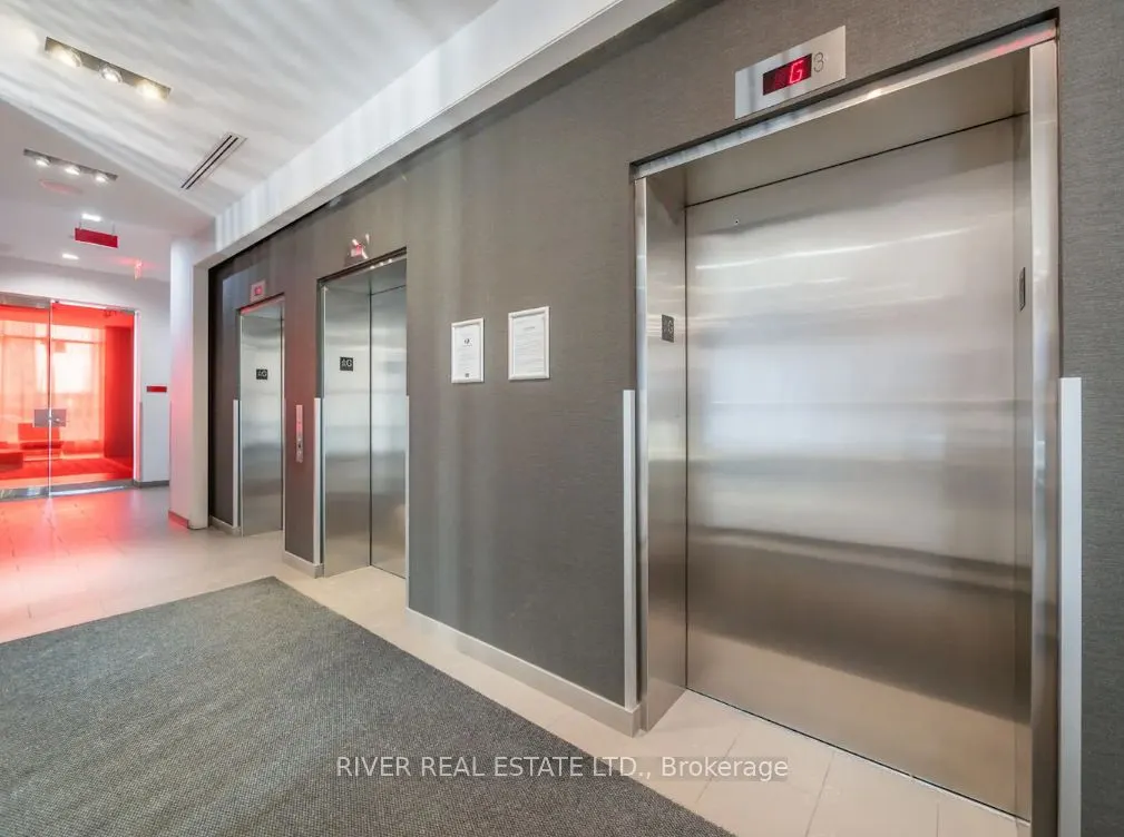 560 Front Street W, #908