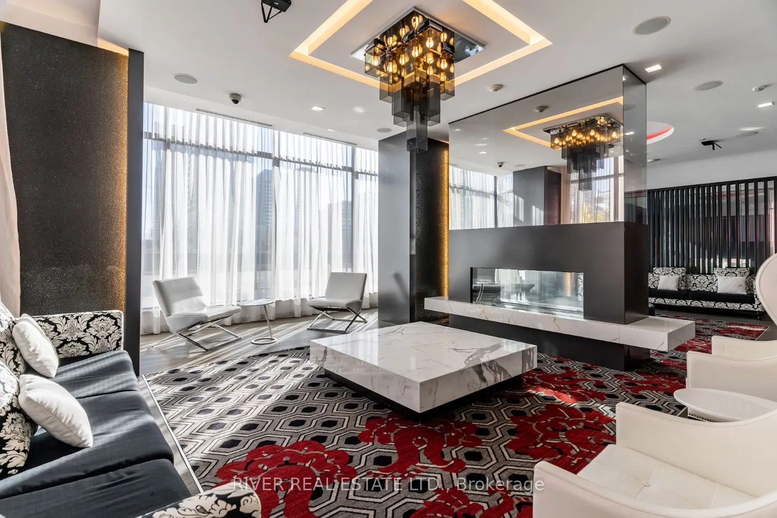 560 Front Street W, #908