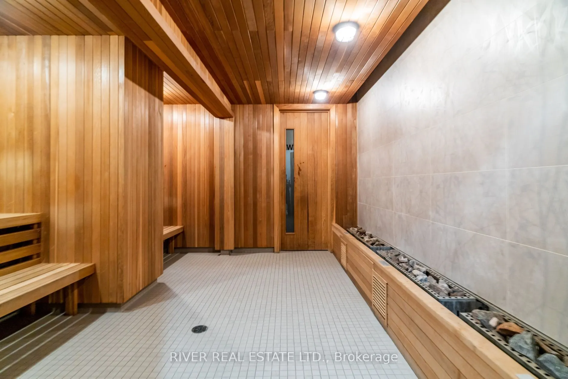 560 Front Street W, #908