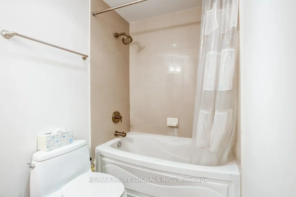16 Harbour Street, #4010