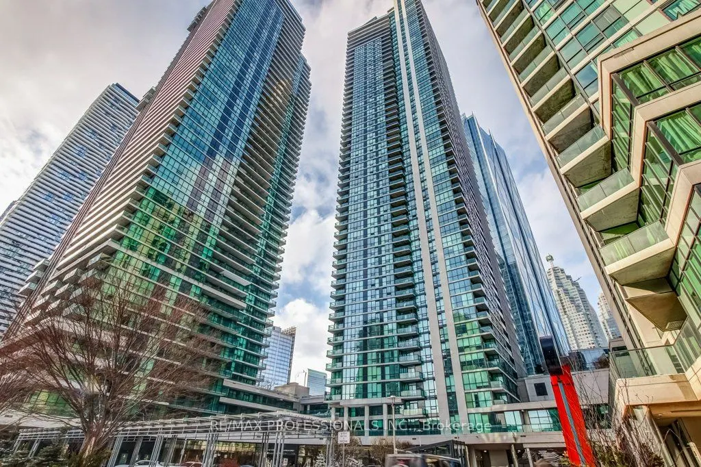 16 Harbour Street, #4010
