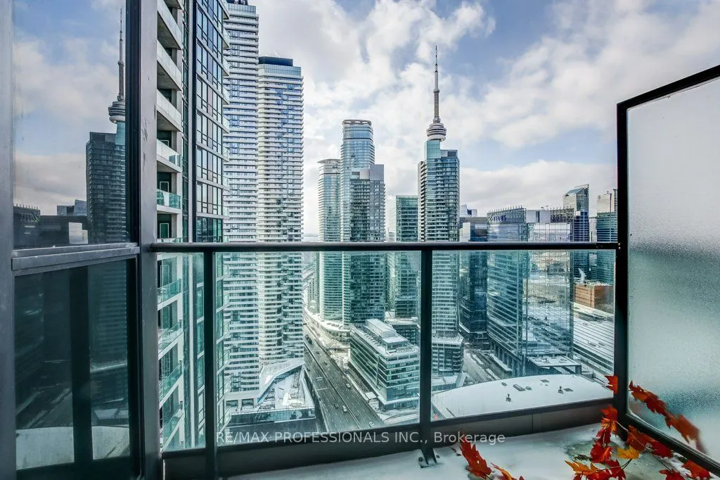 16 Harbour Street, #4010